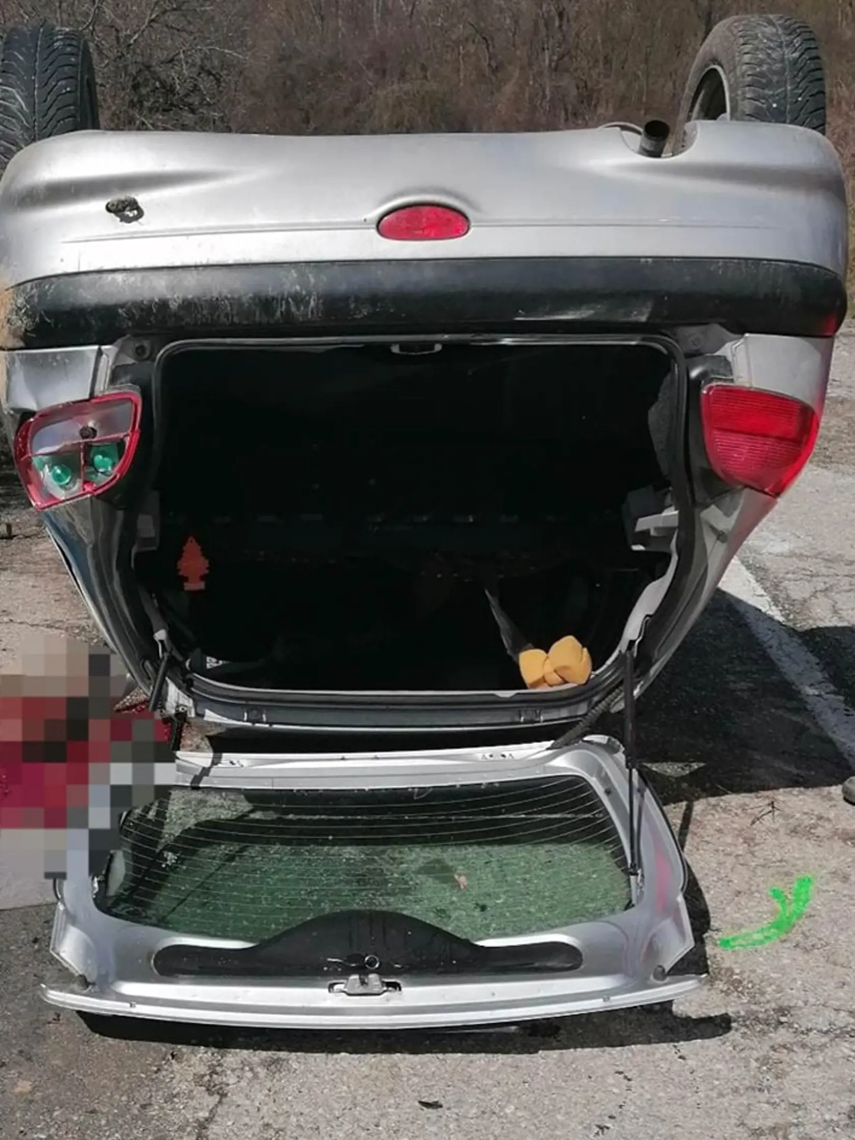 V sobotu (25.3.) v dopoludňajších hodinách prijala polícia informáciu o dopravnej nehode na ceste medzi obcami Rákoš a Rákošská Baňa v okrese Revúca.