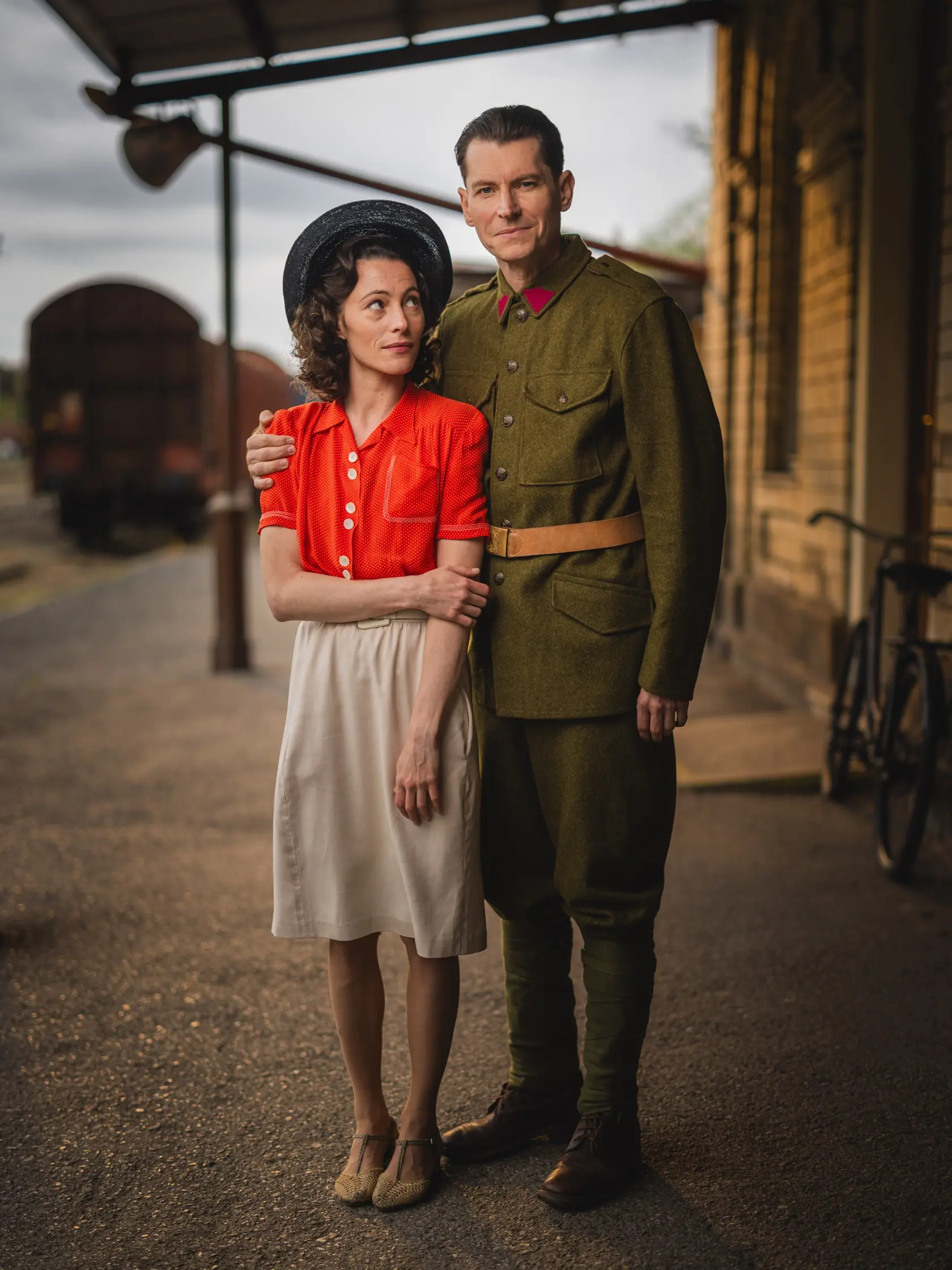 David Švehlík ako Standa a Johana Matoušková ako Máňa.