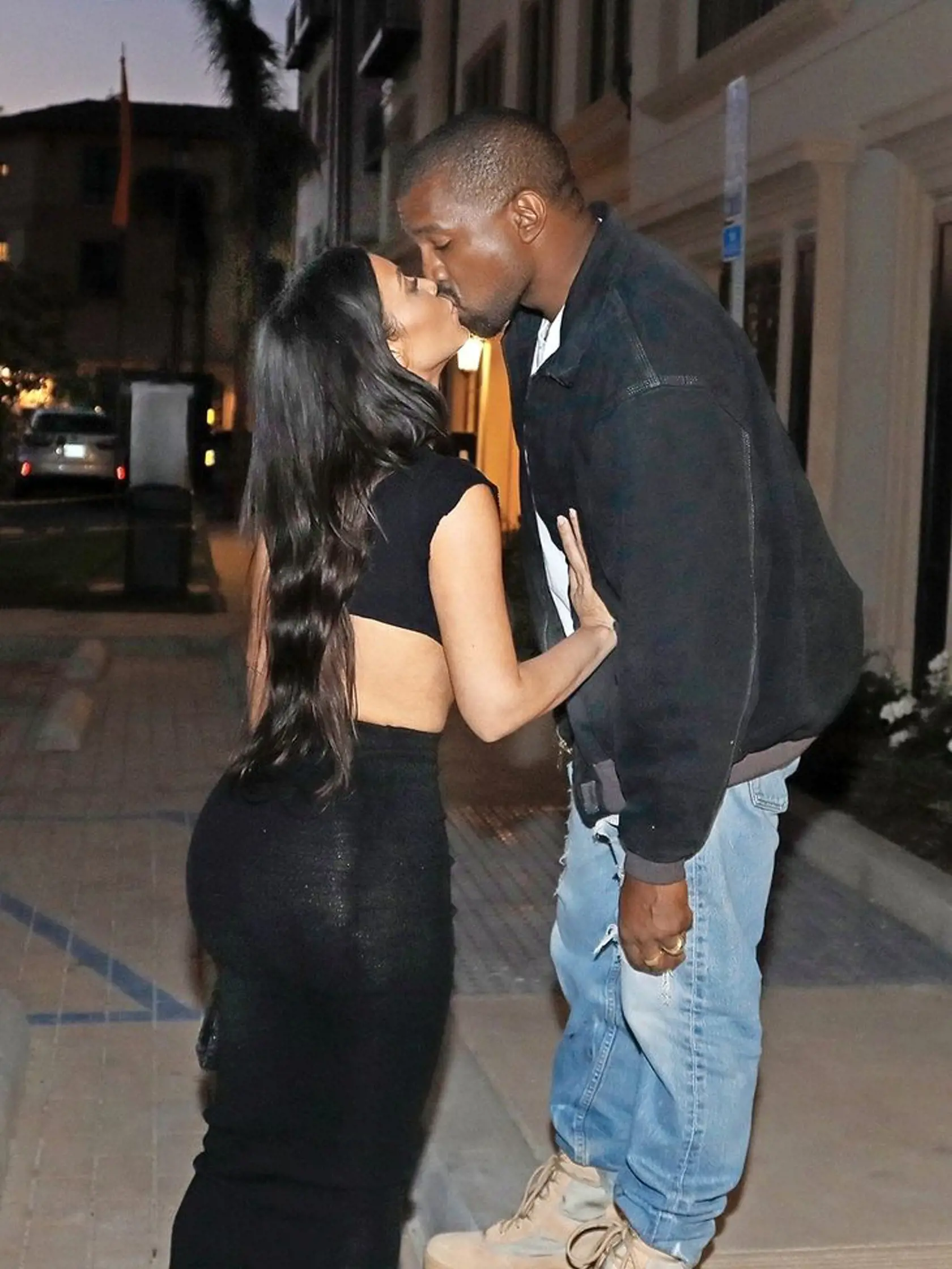 Kim Kardashian (38) a Kanye West (41) k sebe jednoducho patria.