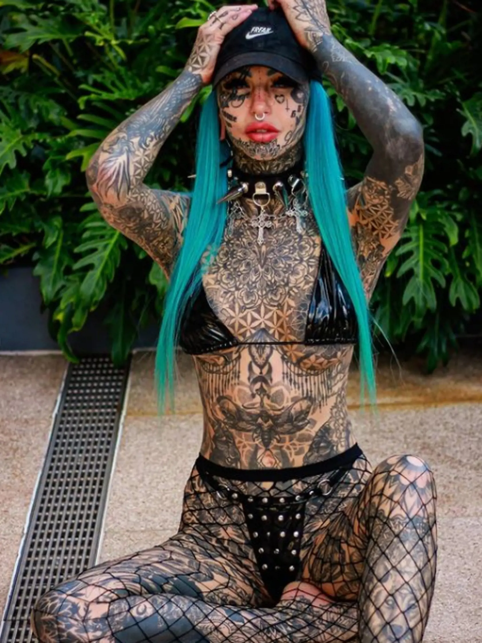 Nechať si potetovať oči nie je pre Amber (29) novinka.