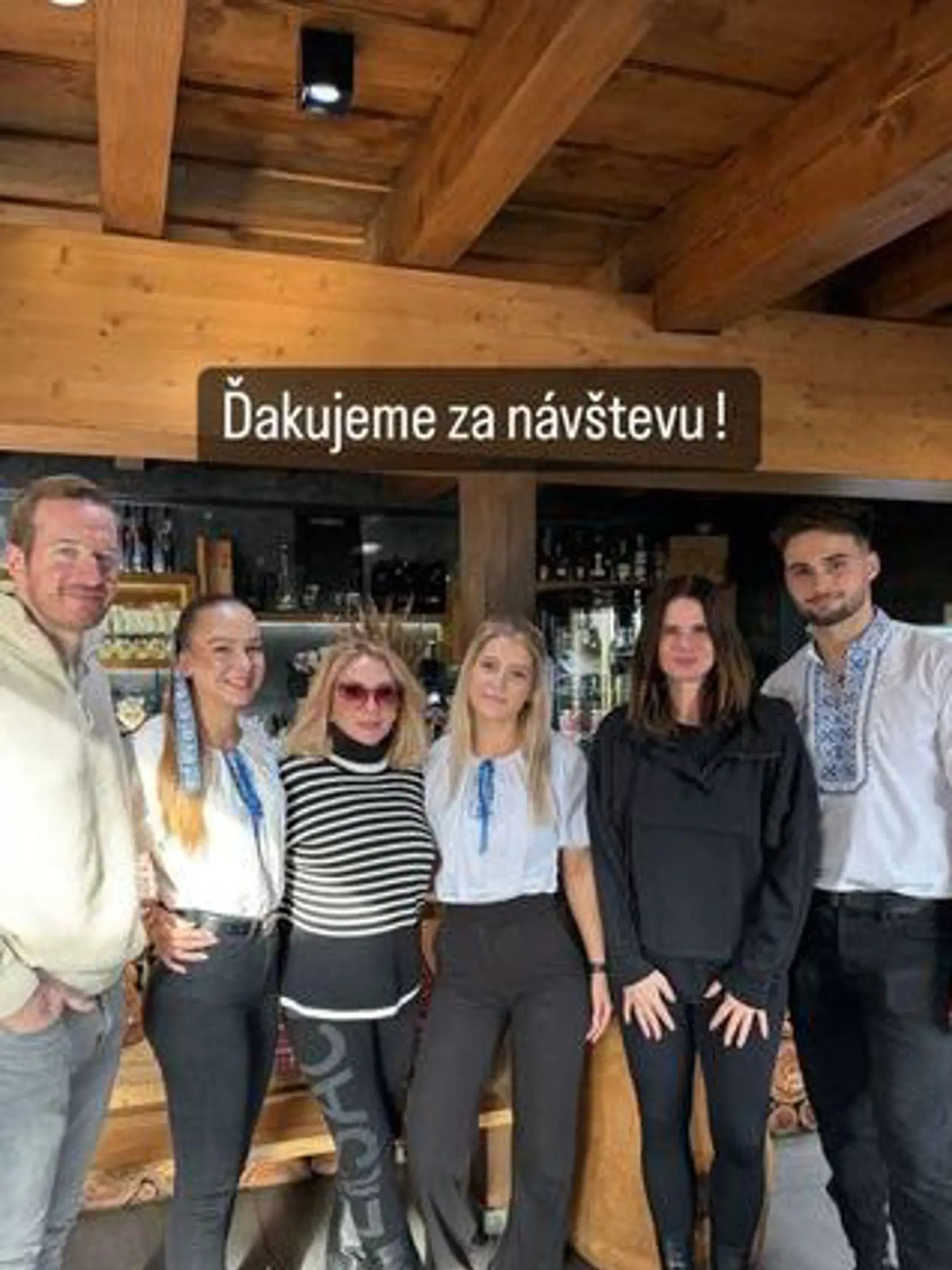 Vždy štýlová Zdena Studenková si obula čižmy, ktorými príliš nepridala jej outfitu.