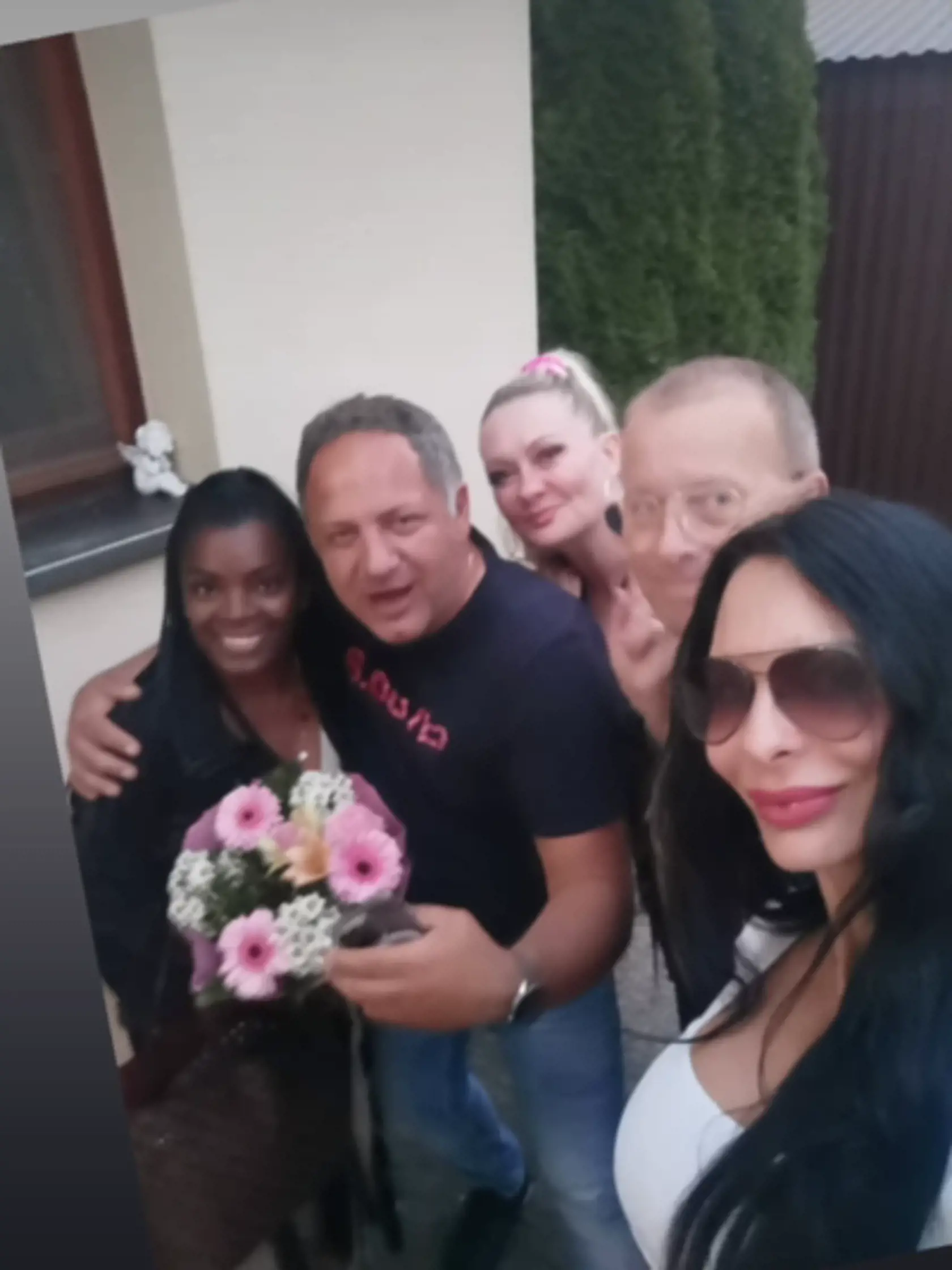 Exkluzívne zábery z narodeninovej oslavy malého Markusa. Na párty sa stretli štyri mamičky Kollárových detí - Mirka Jakubisová, mama Markusa, Monika Ostrihoňová, Barbora Balúchová a Paula Simoes. Na oslave nechýbala ani mama politika Anna.