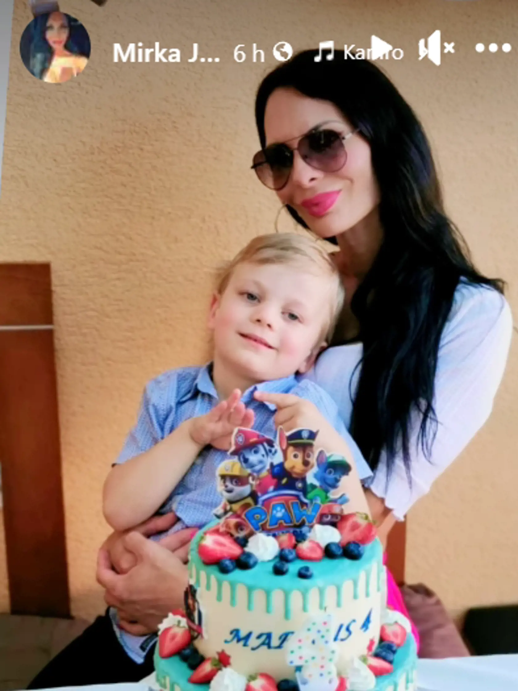 Exkluzívne zábery z narodeninovej oslavy malého Markusa. Na párty sa stretli štyri mamičky Kollárových detí - Mirka Jakubisová, mama Markusa, Monika Ostrihoňová, Barbora Balúchová a Paula Simoes. Na oslave nechýbala ani mama politika Anna.
