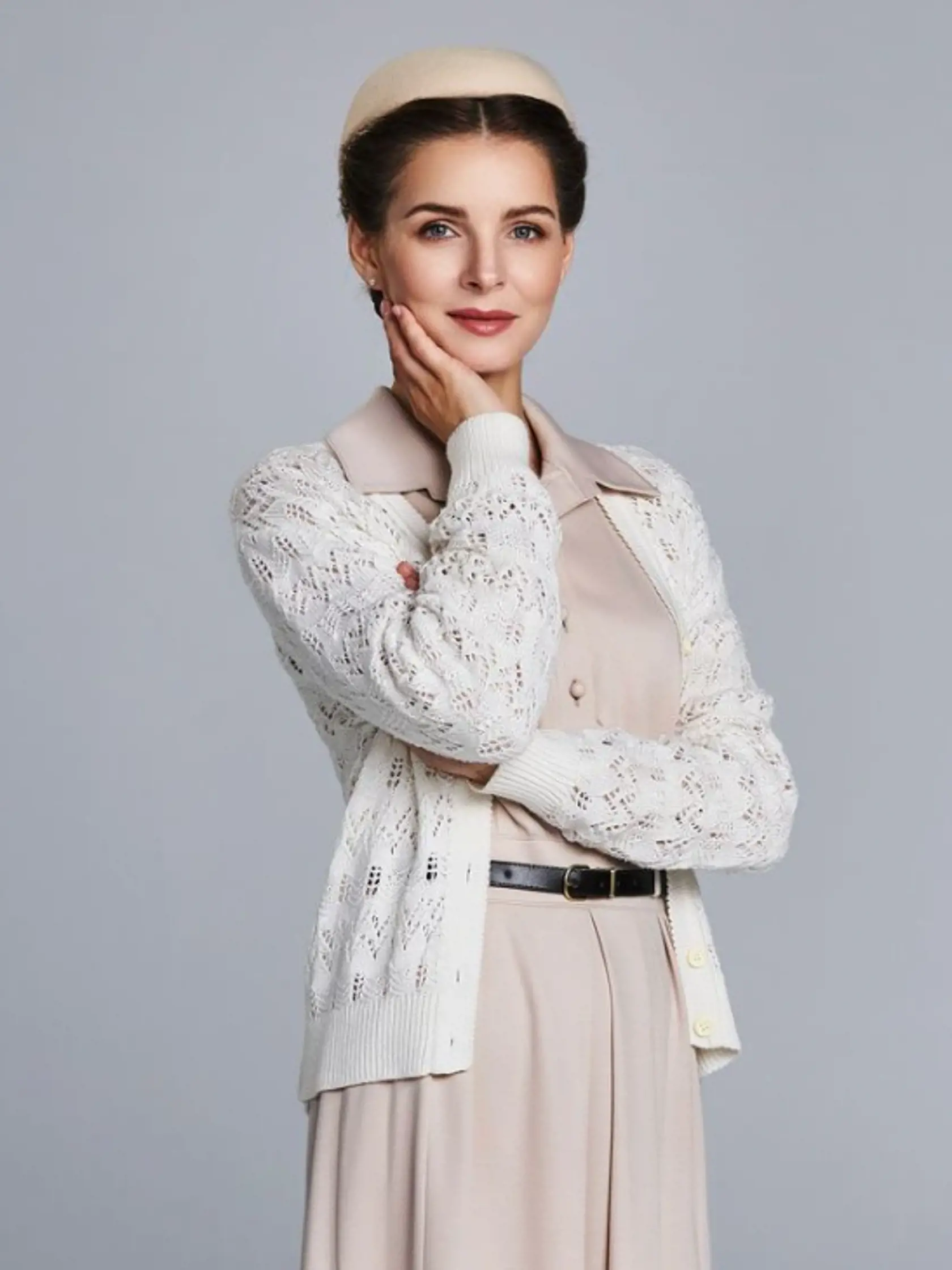 Monika Szabó sa predstaví v novej úlohe historického obľúbeného seriálu Dunaj, k Vašim službám.