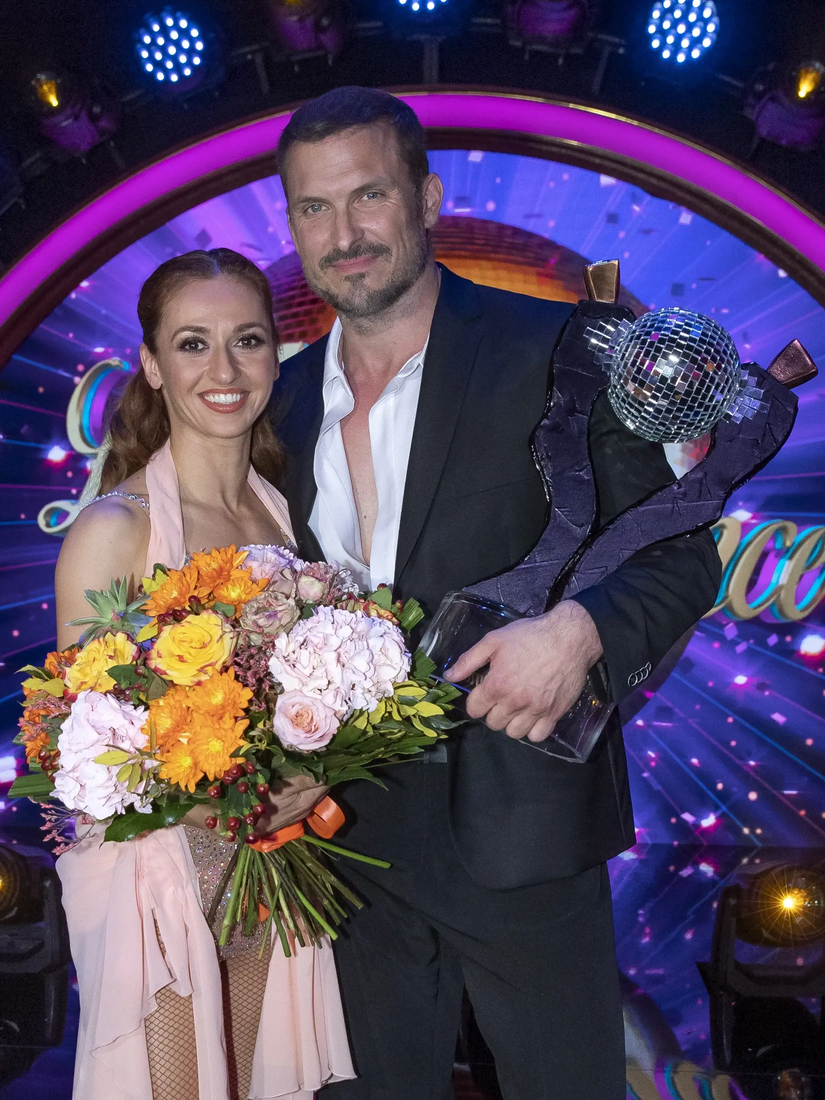 Finale tanečnej televíznej šou Let’s Dance v bratislavskej Inchebe. Na snímke je Ján Koleník a Vanda Poláková.