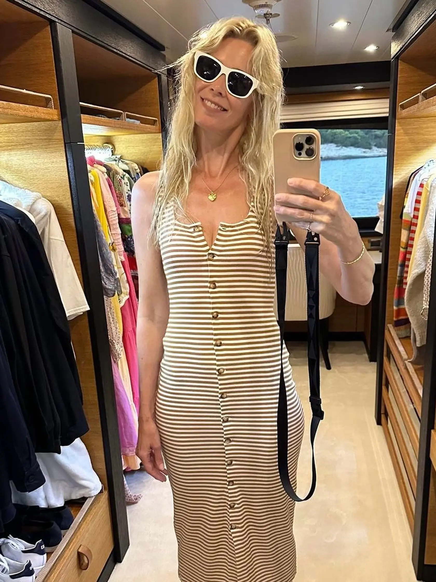 Claudia Schiffer snáď nestarne. Vek by ste jej hádali márne.