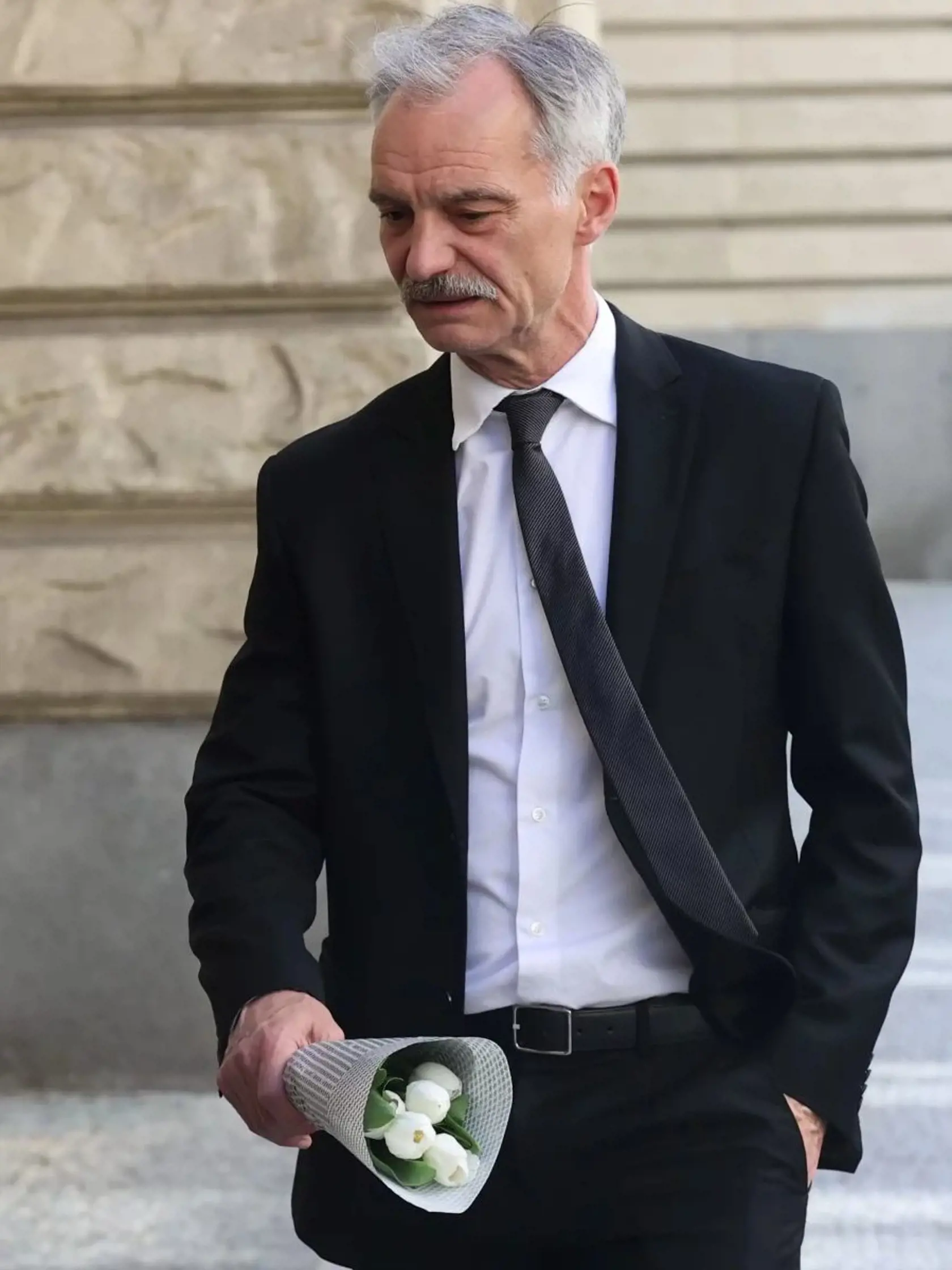 Ivan Trojan na pohrebe Simony Postlerovej