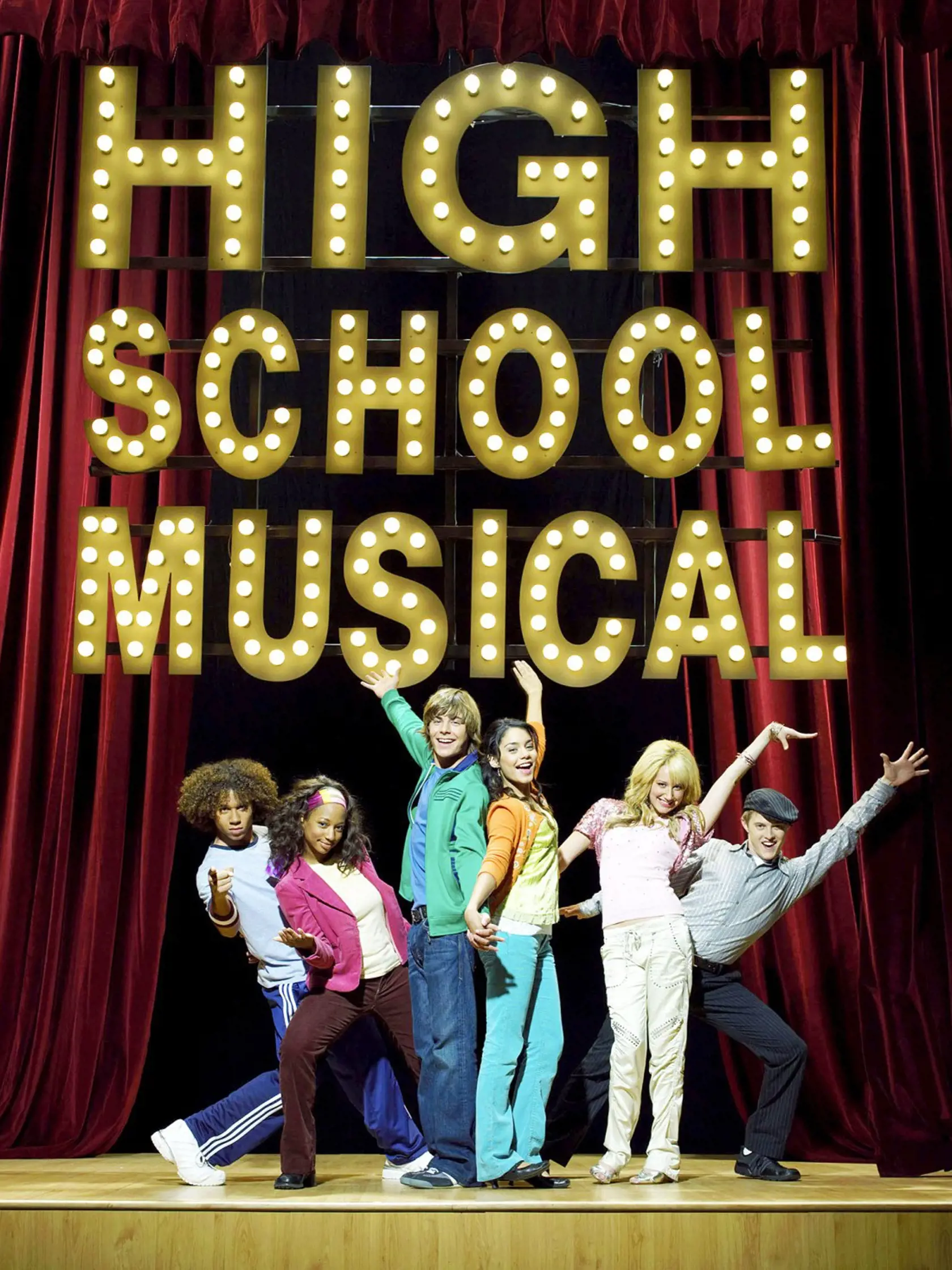 Kto by si nepamätal na film High School Musical, v ktorom si hlavné postavy zahrali herci Vanessa Hudgens a Zac Efron? Pozrite si, ako sa za tie roky zmenili herci.