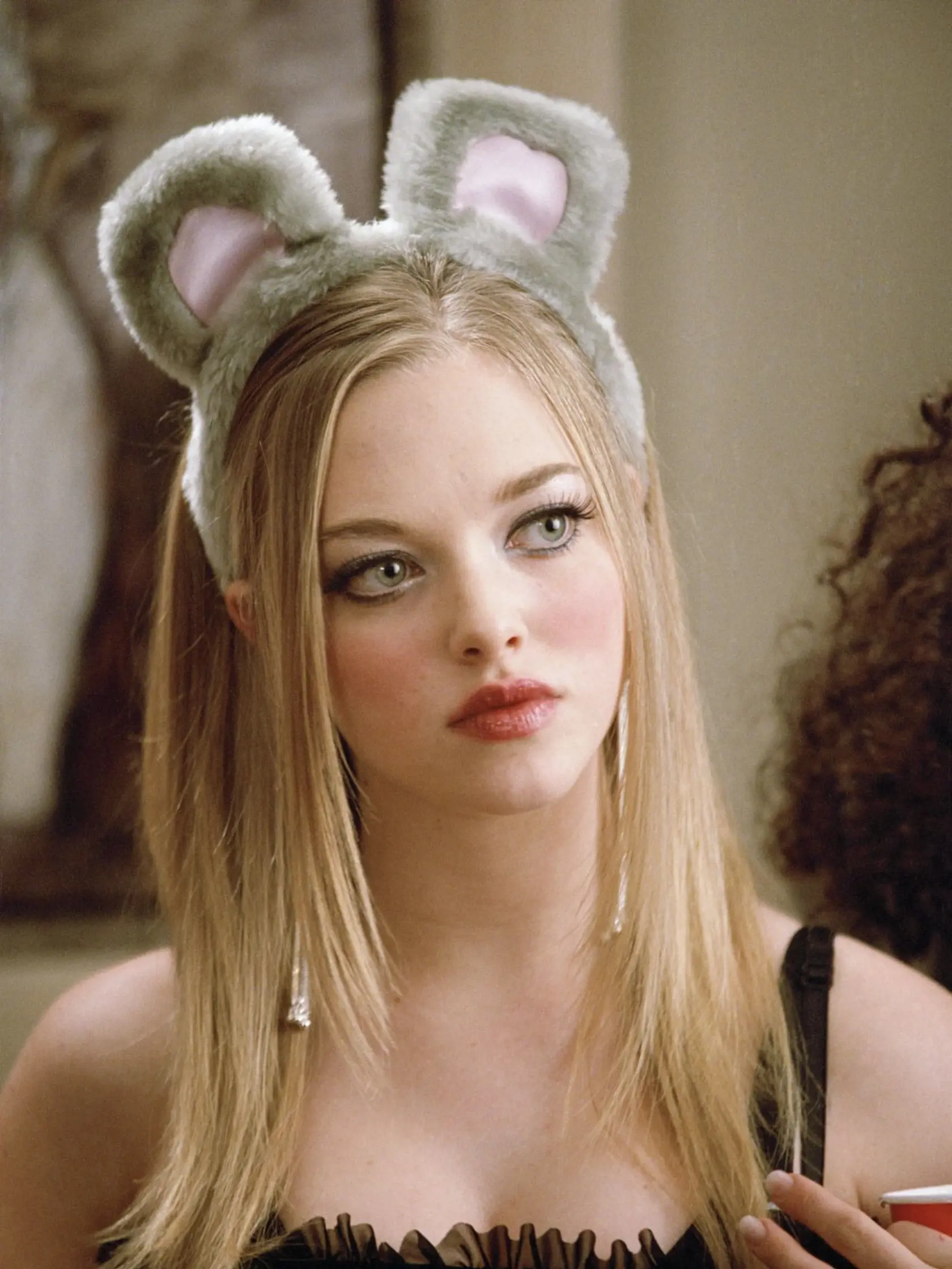 Amanda Seyfried stvárnila Karen.