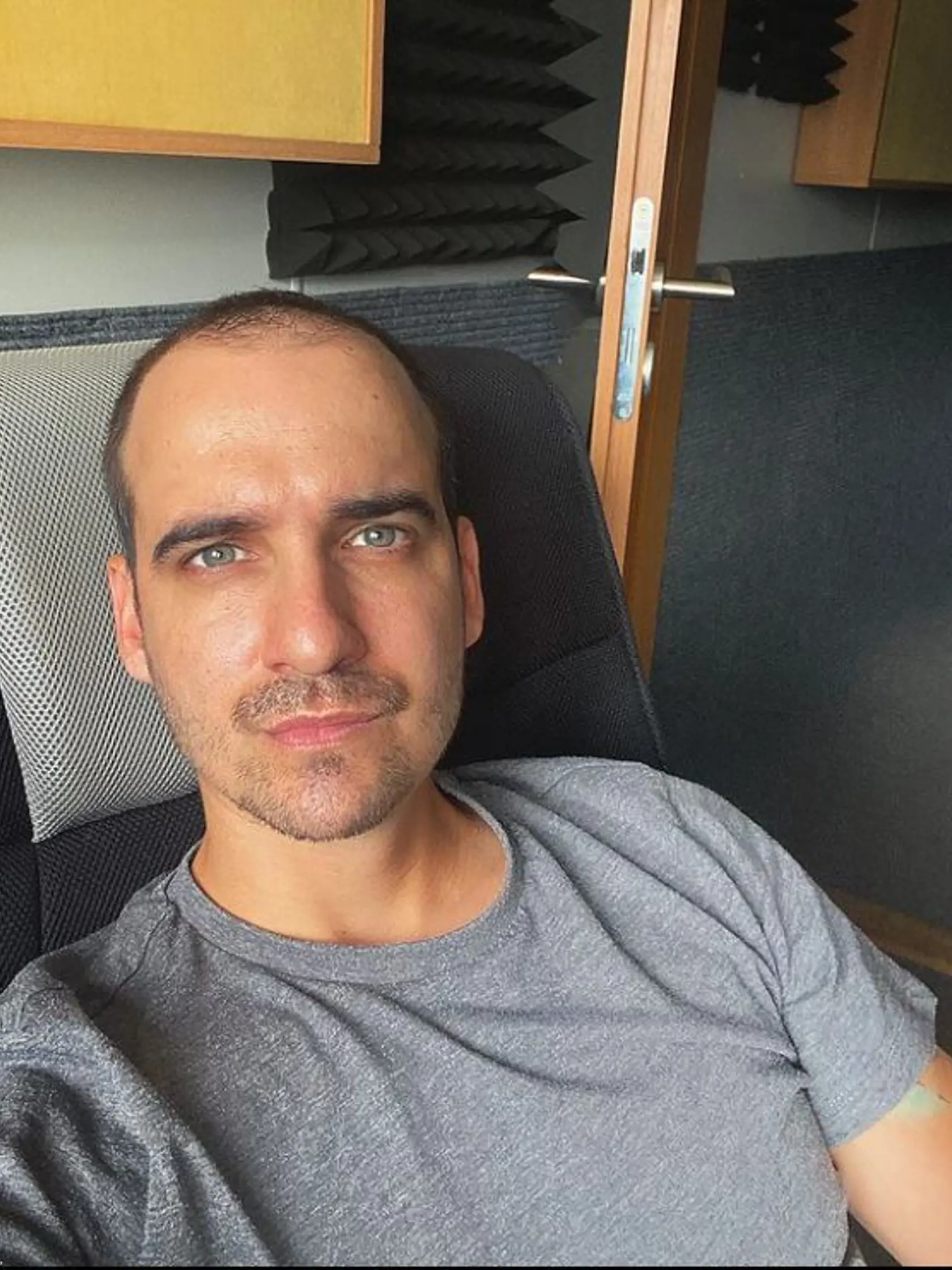 Jakub Petraník
,,Možno keby bežný človek vedel, že vlastne obdivuje gaya alebo lesbu, tak by ten názor zmenil,” zamýšľa sa.