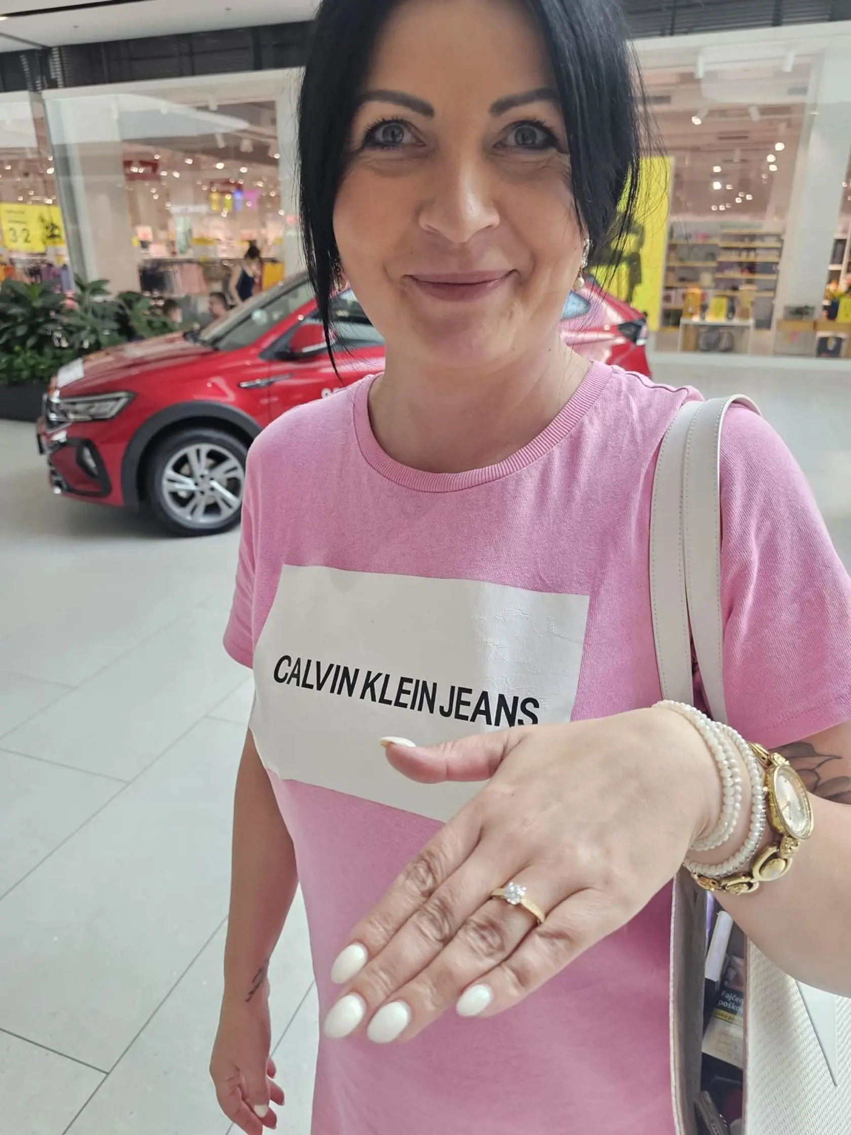 Štefan a Katka sú už zasnúbení.