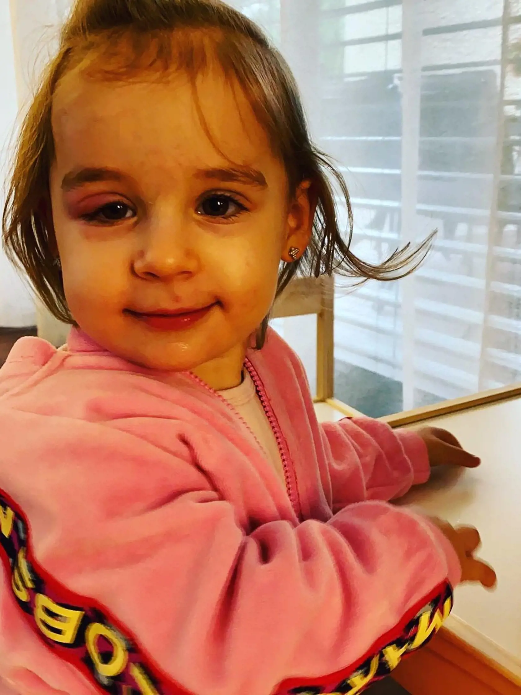 Dcéra Moniky Beňovej si z detského kútika odniesla infekčné ochorenie.