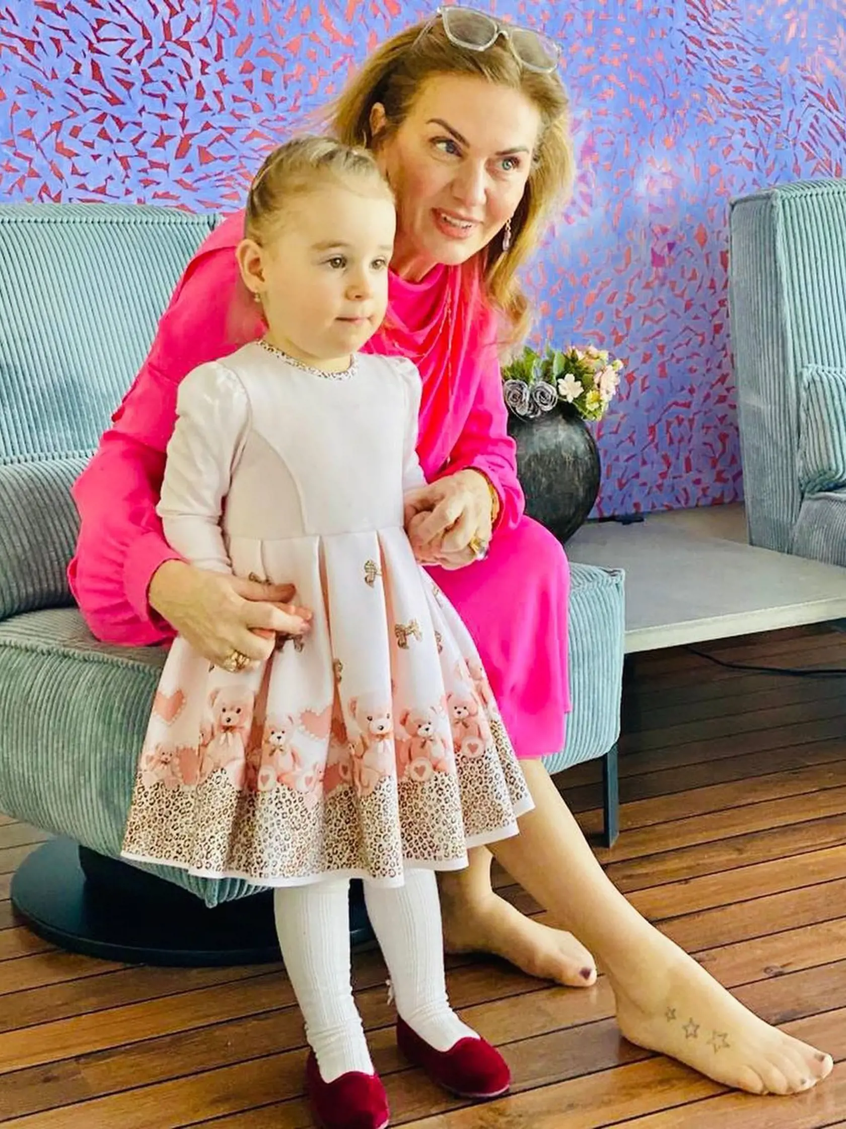 „My sme dnes boli prvý raz pozrieť v škôlke," napísala Monika Beňová k fotke s dcérkou Leou.