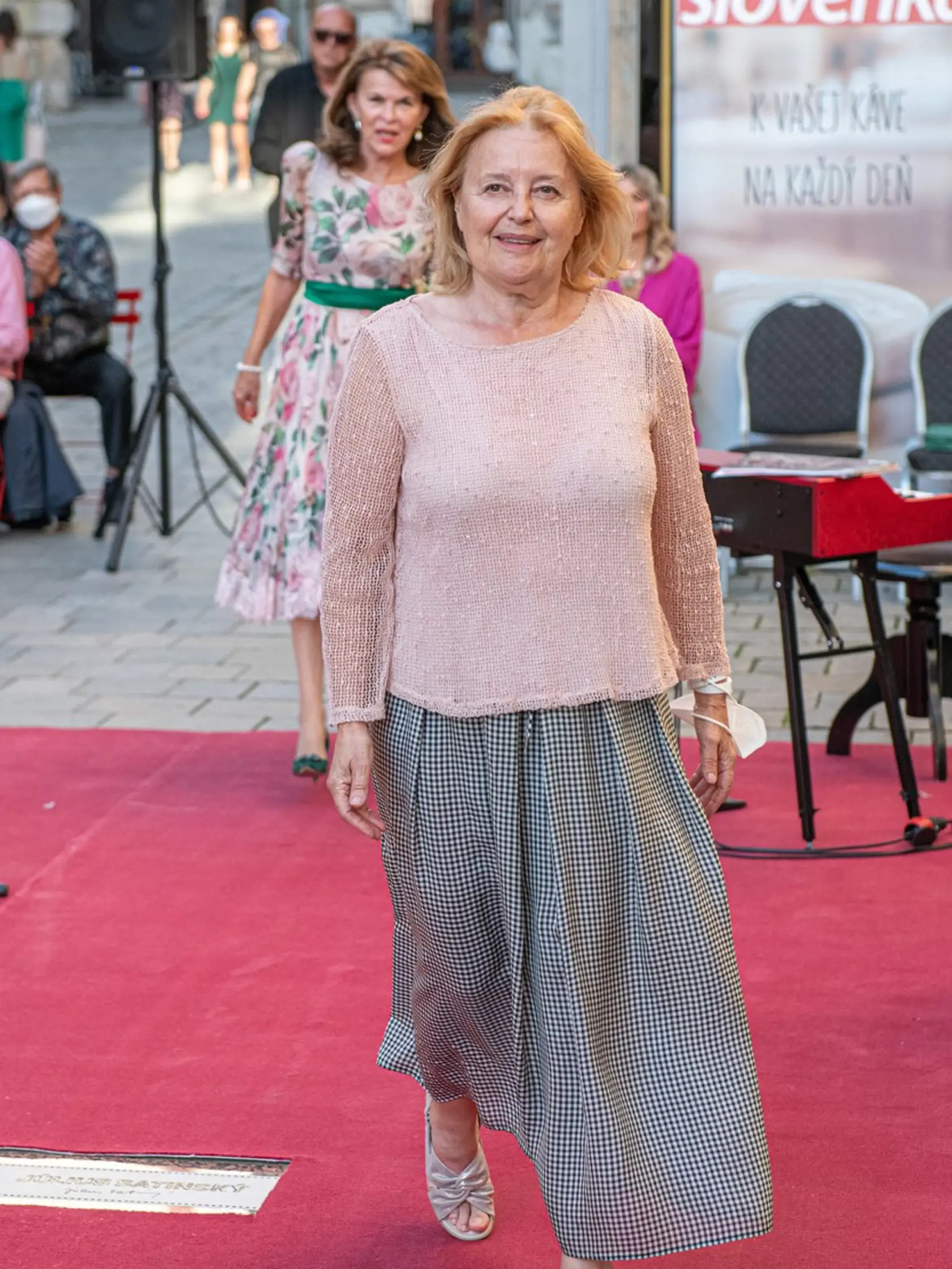 Magda Vášáryová