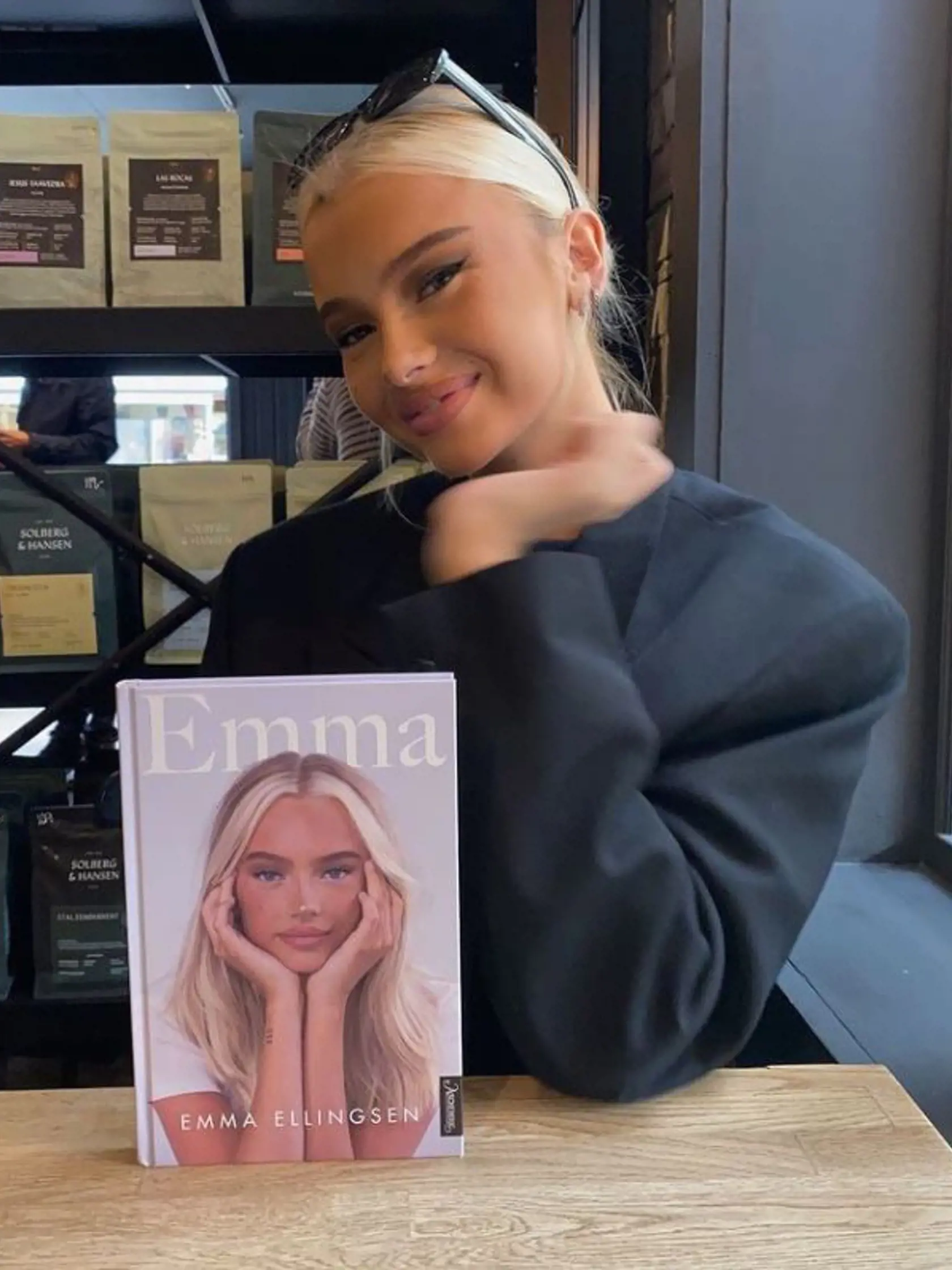 Modelka Emma Ellingsen (19)