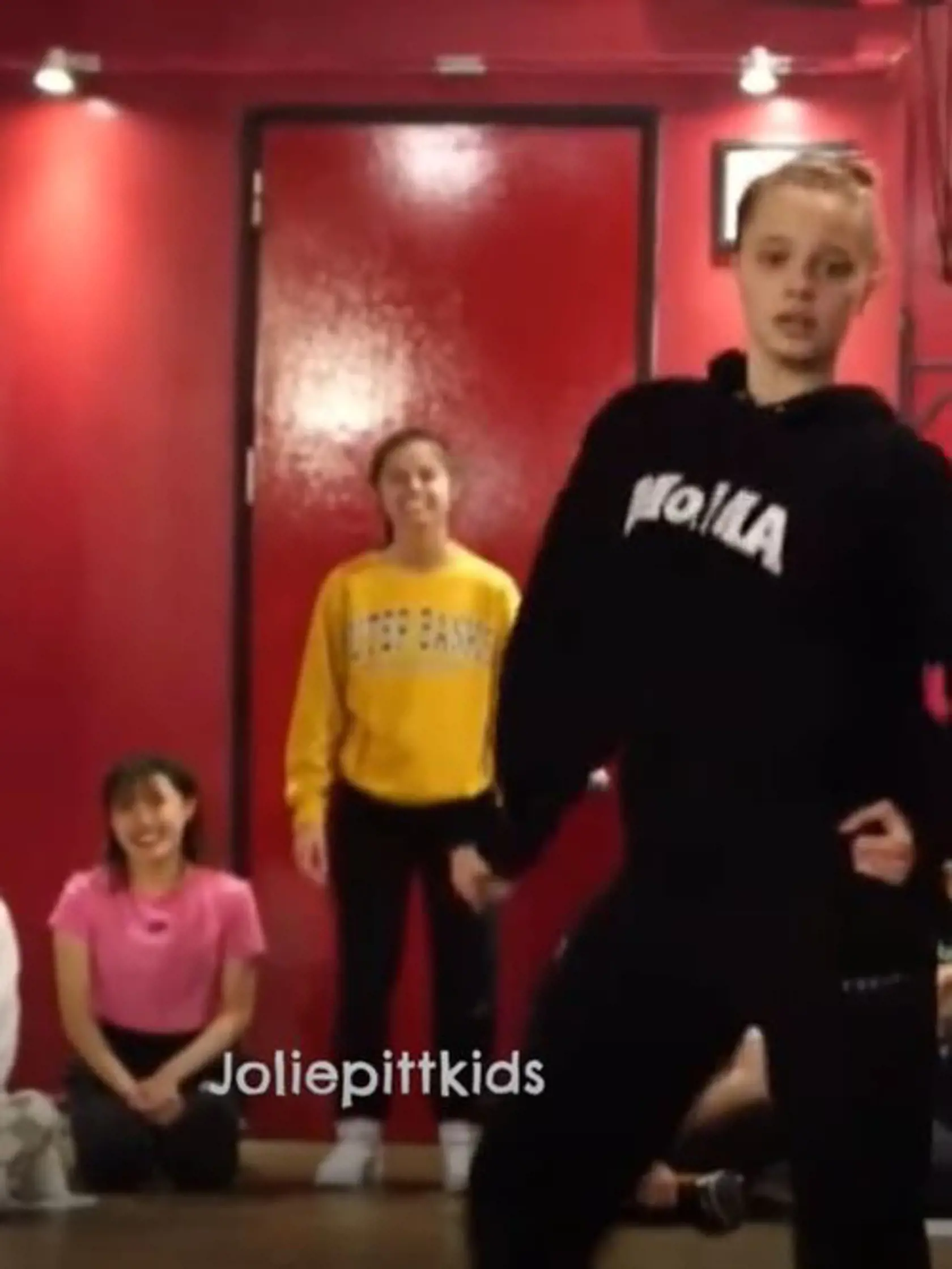Dcéra Angeliny Jolie Shiloh našla vášeň v tanci.