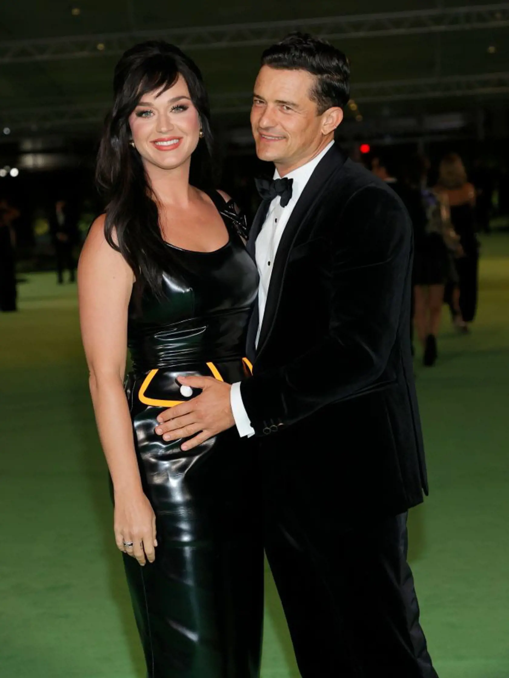 Katy Perry mala kedysi krivky, no poriadne schudla. Pomohol jej s tým Orlando Bloom, jedia a cvičia rovnako.