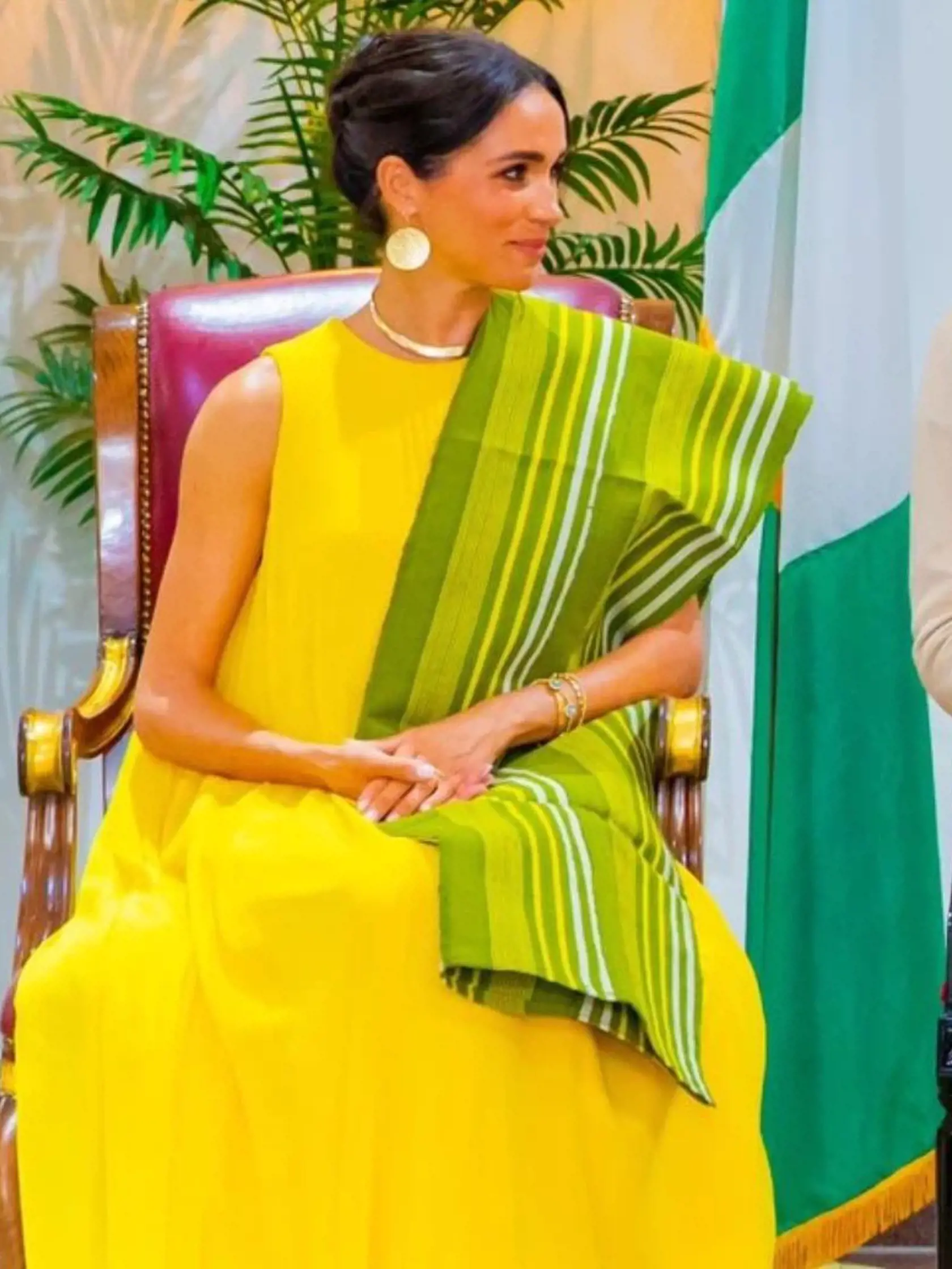 Idylickú reklamu na American Riviera Orchard v nádhernom dome a Meghan v kuchyni variacu dobroty čoskoro vystriedala poriadne ostrá kritika. Verejnosť sa začala obúvať predovšetkým do jej džemov. "Jedinou muchou je Meghanina nová internetová značka American Riviera Orchard. Meghan sa rozplakala, keď bola značka uvedená na trh a jej nový džem bol extrémne vysmiaty za to, že je vraj drahý a nie je ničím výnimočný," prezradil kráľovský expert a autor Tom Quinn.