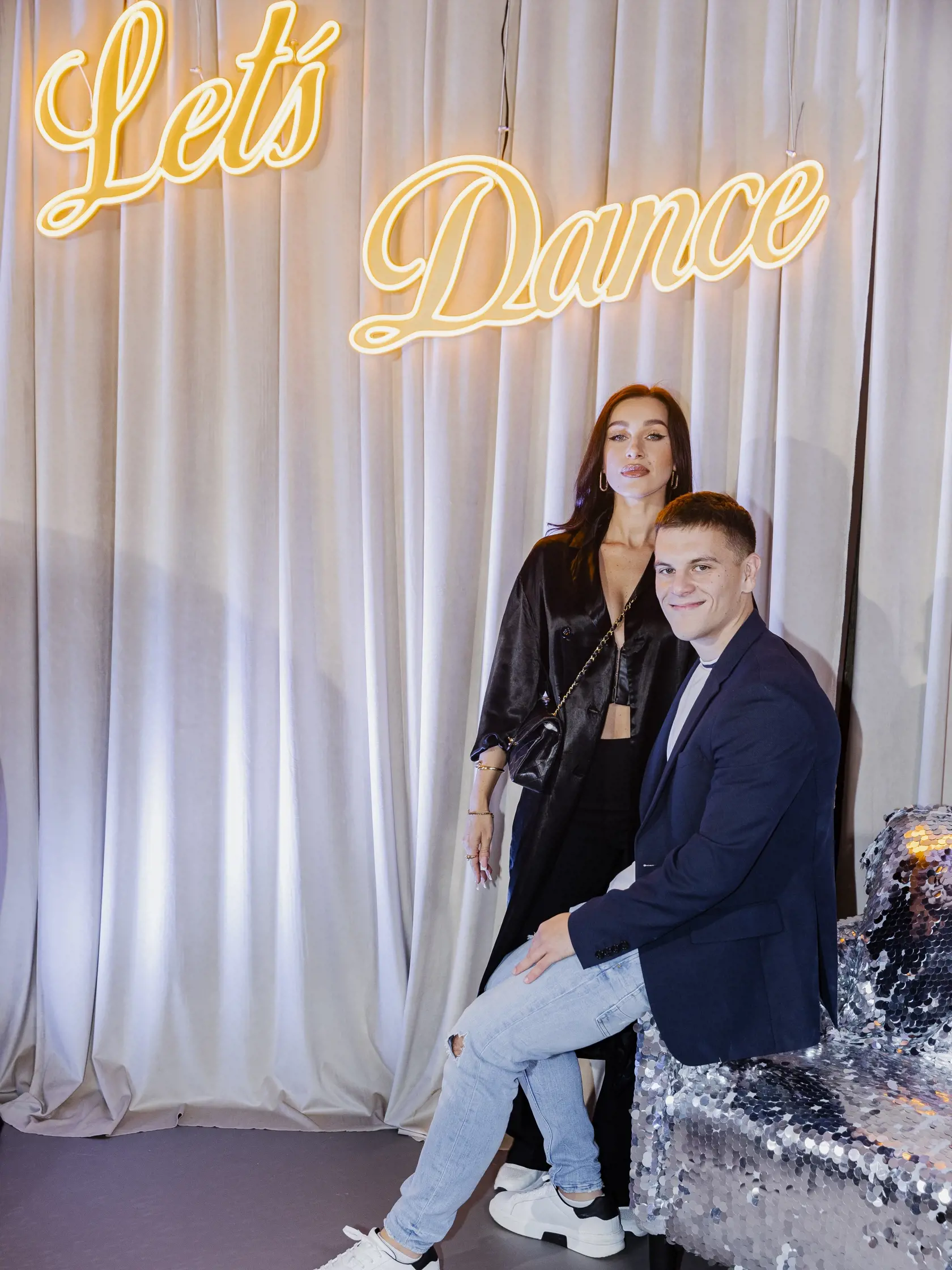 Na snímke Bianka Rumanová a Filip Jovanovič počas predstavenia poroty a tanečných párov súťaže TV Markíza Let´s Dance 2023.