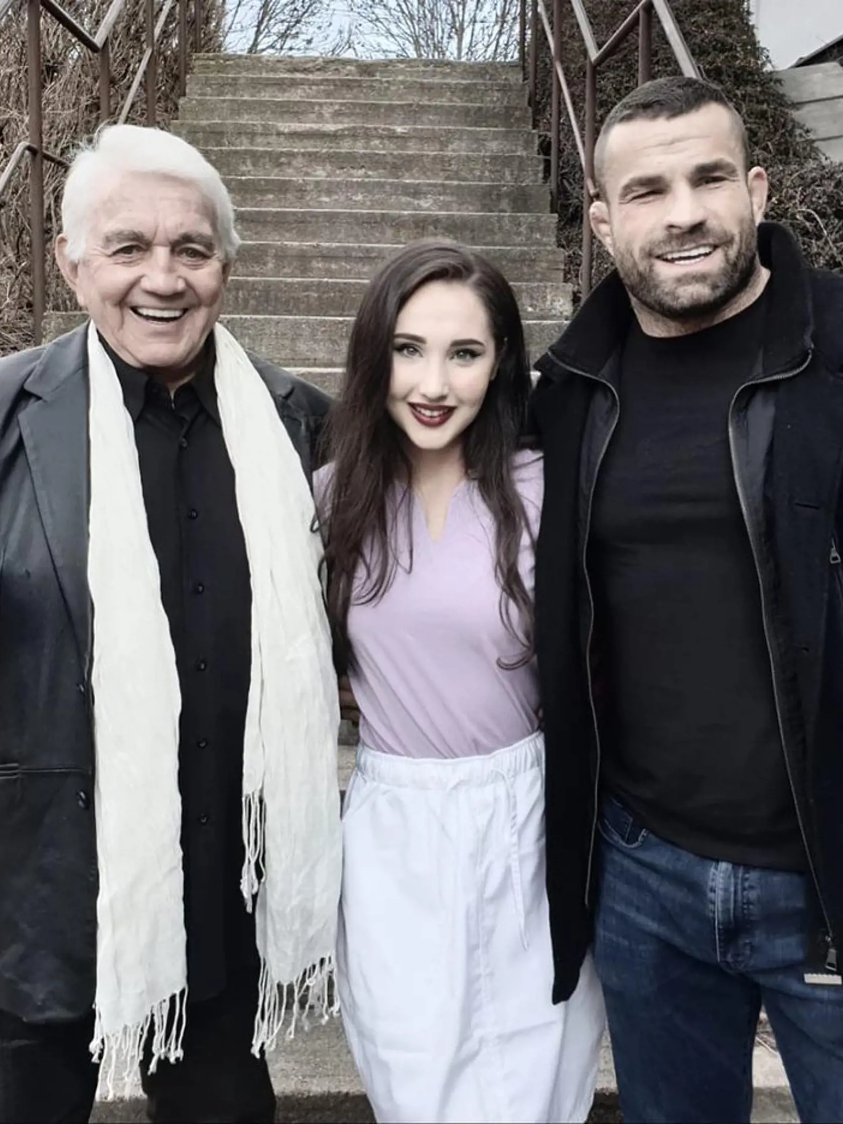 Herec Jiří Krampol, speváčka a muzikálová herečka Natálie Grossová, MMA zápasník Karlos Vémola