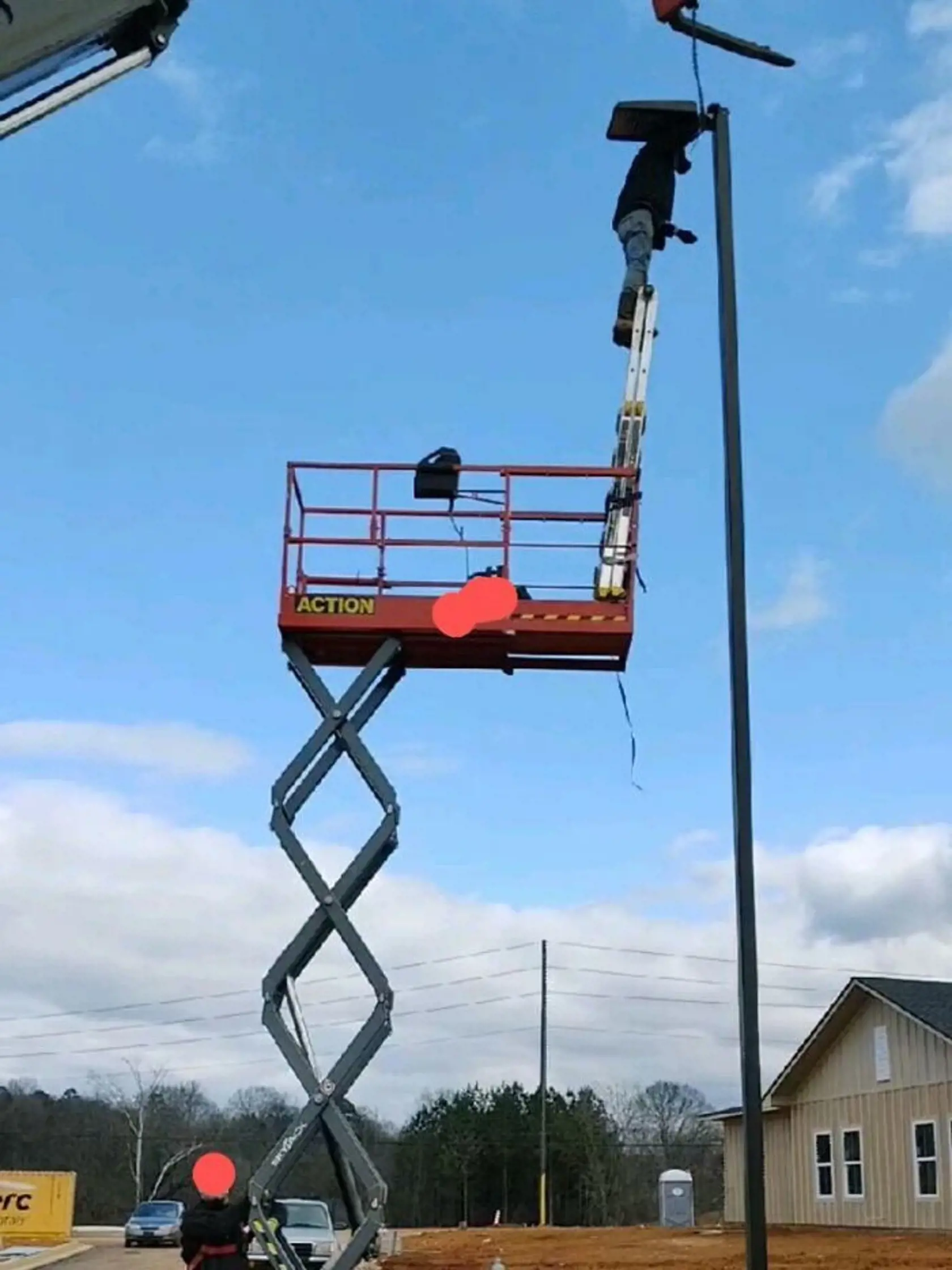 Bezpečnosť na pracovisku? Také nepoznáme!