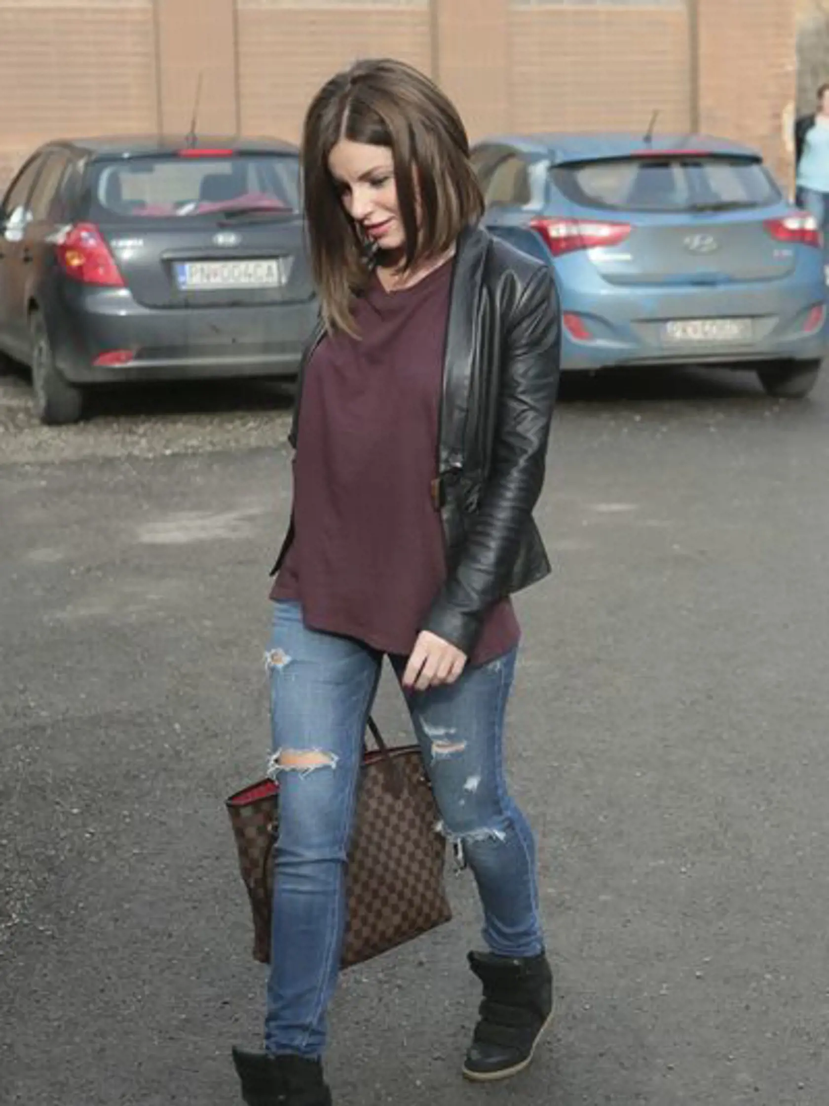 Julia Volkova prichádza do televízie na Kolibu.