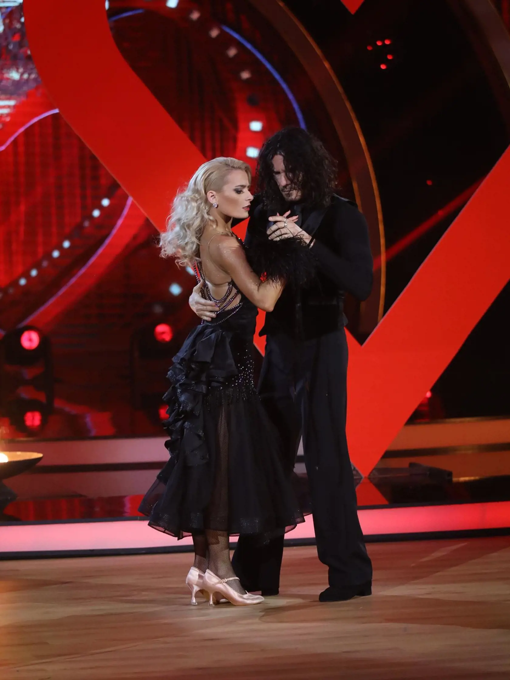 6. kolo Let's Dance: Mario Cimarro počas svojho vystúpenia.