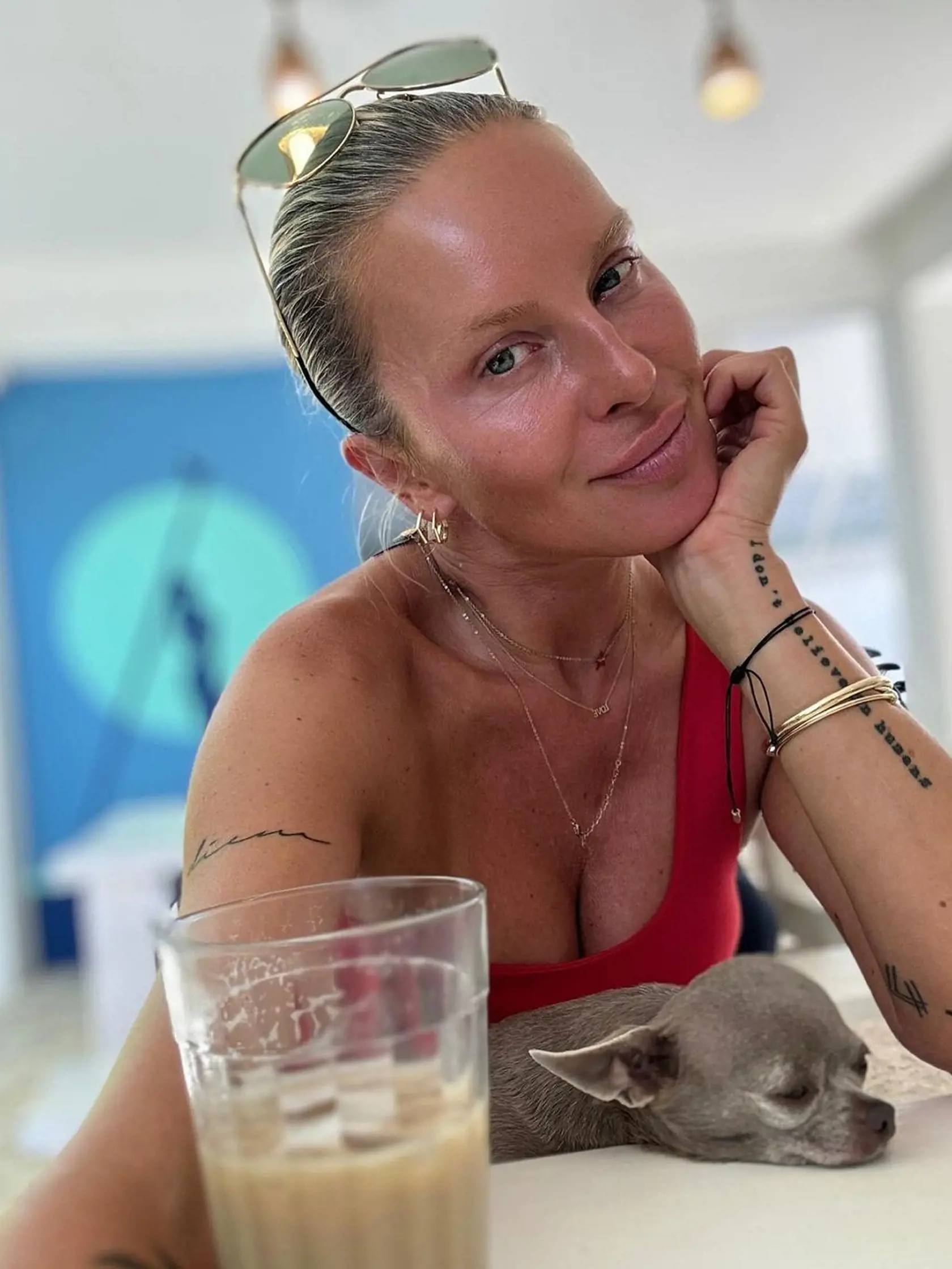 Simona Krainová bez mejkapu.