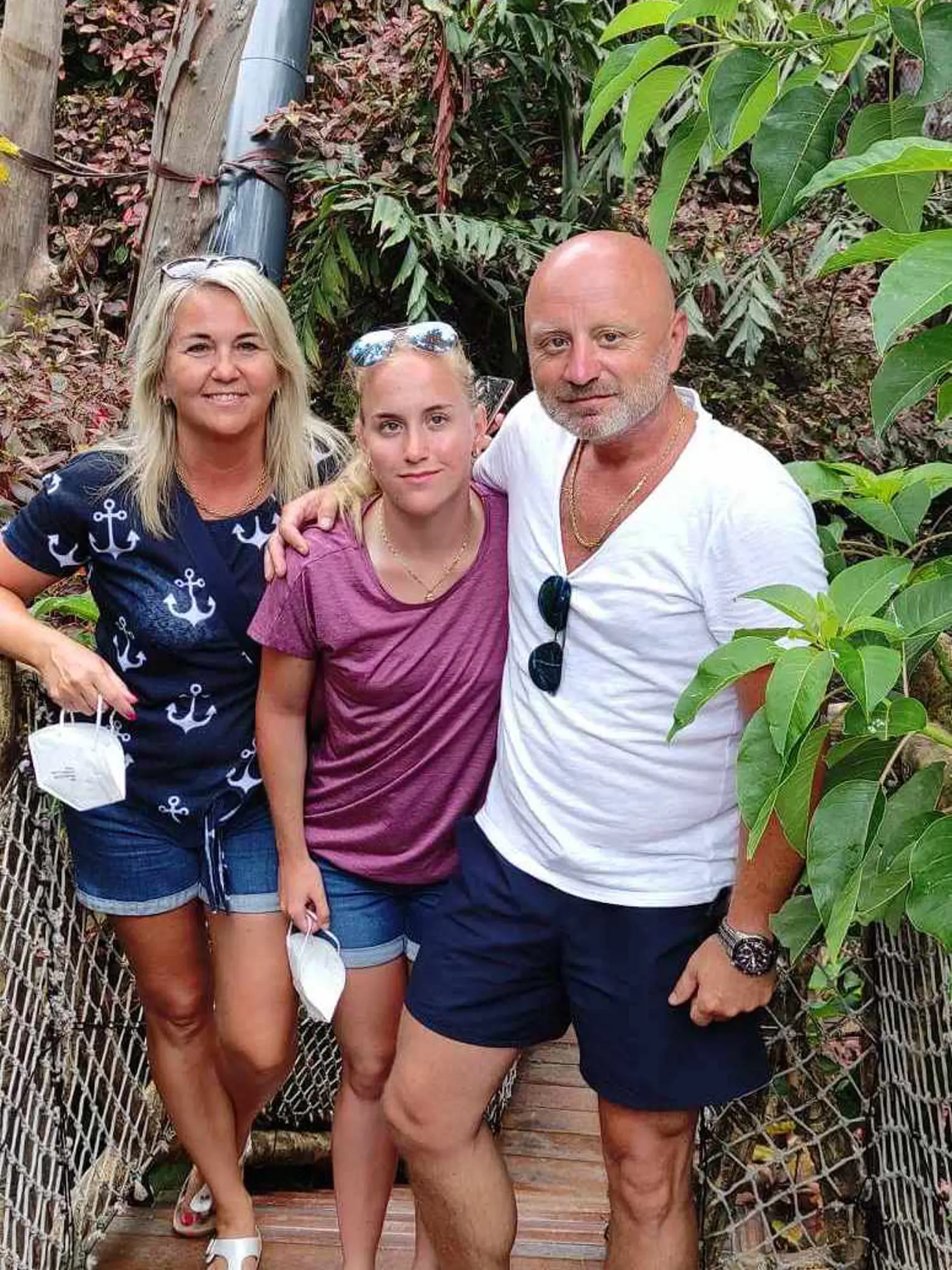 Manželka Monika, dcérka Karen a Pavel ešte na spoločnej dovolenke.