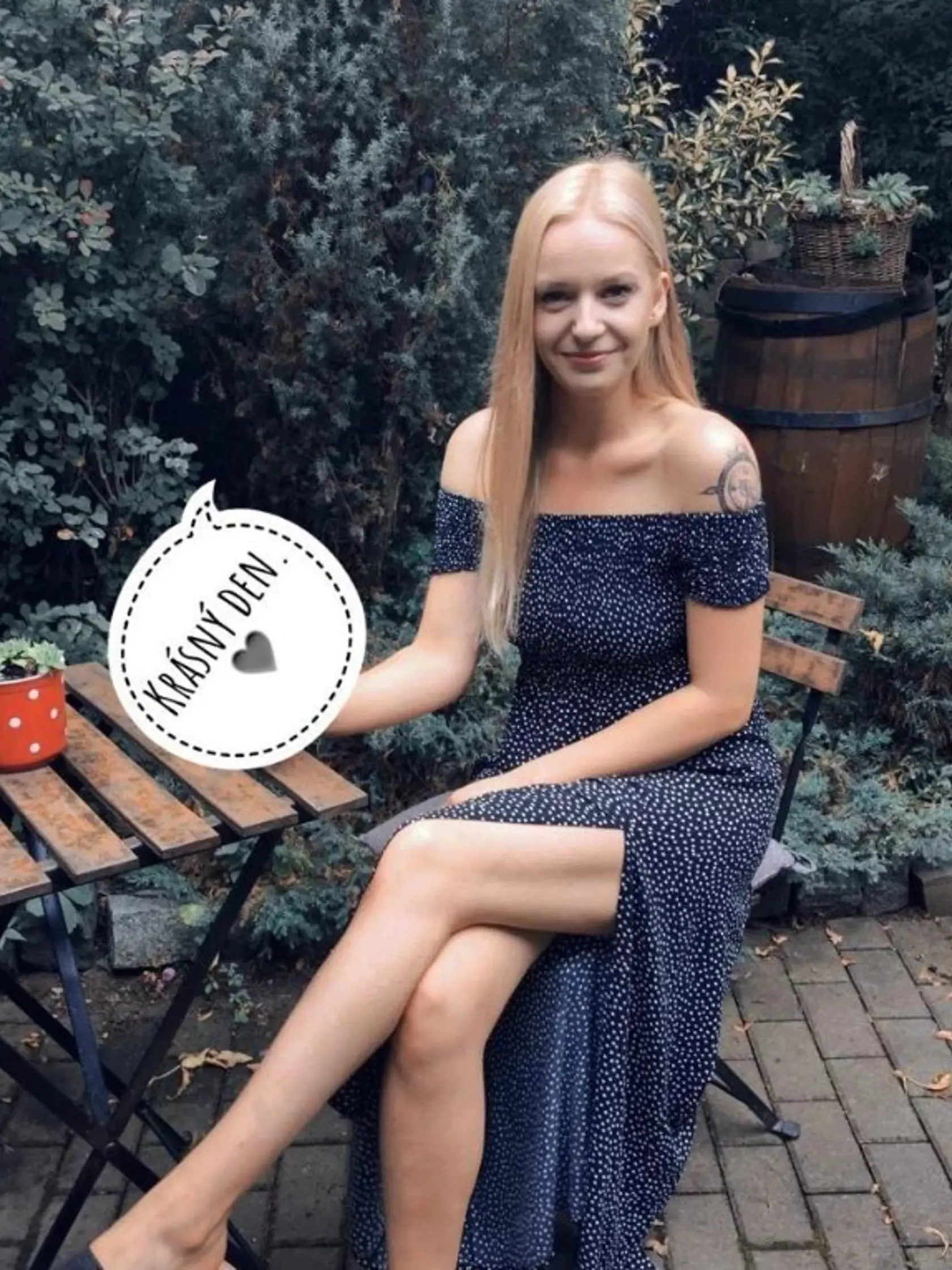 Dvadsaťšesťročná Tereza H. sa po prepustení z pakistanskej väznice vrátila do rodnej krajiny. Najskôr si podľa svojich slov od minulosti chcela oddýchnuť a sociálnym sieťam sa nevenovať, to sa ale zmenilo v priebehu minulého roka.