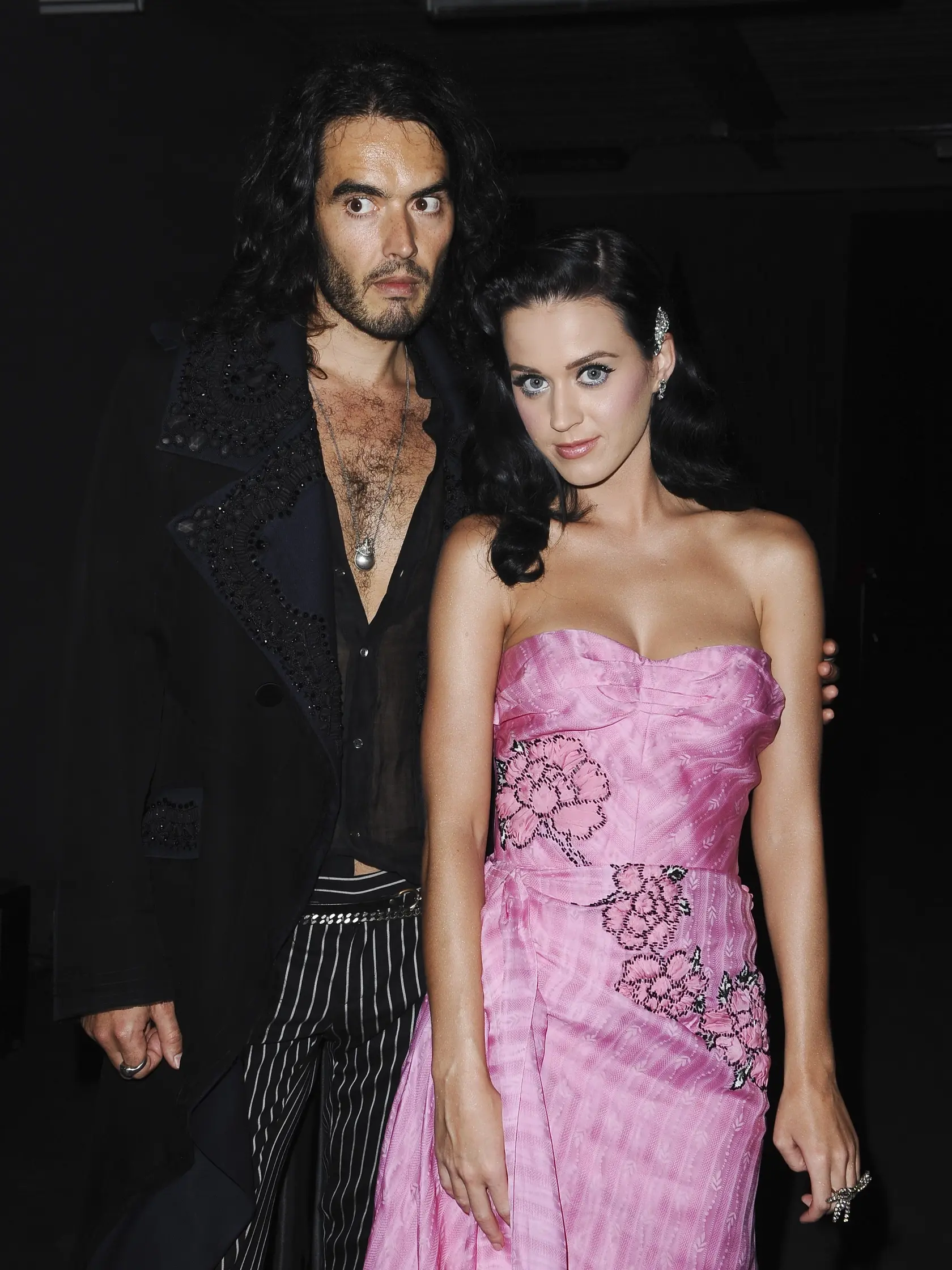 Manželstvo Katy Perry a Russella Branda skončilo po dvoch rokoch.