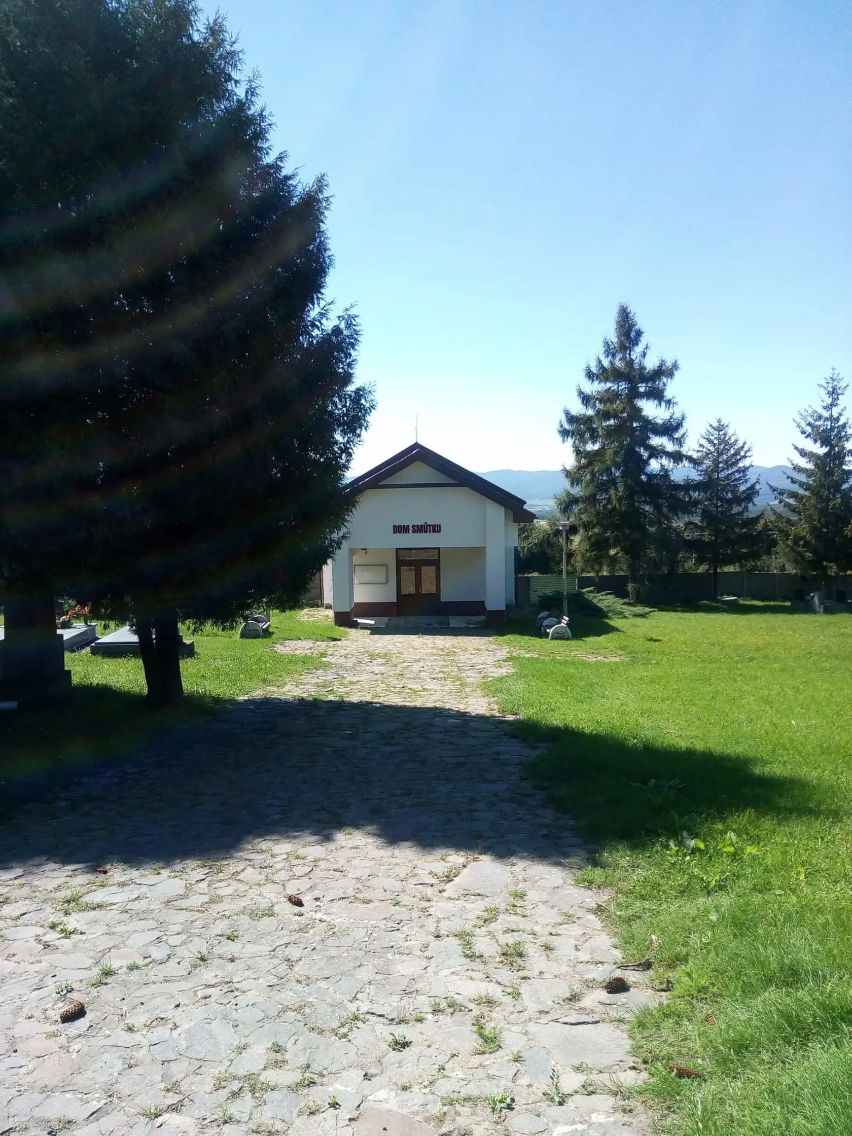 Obec Žehňa (okres Prešov) - Dom smútku.