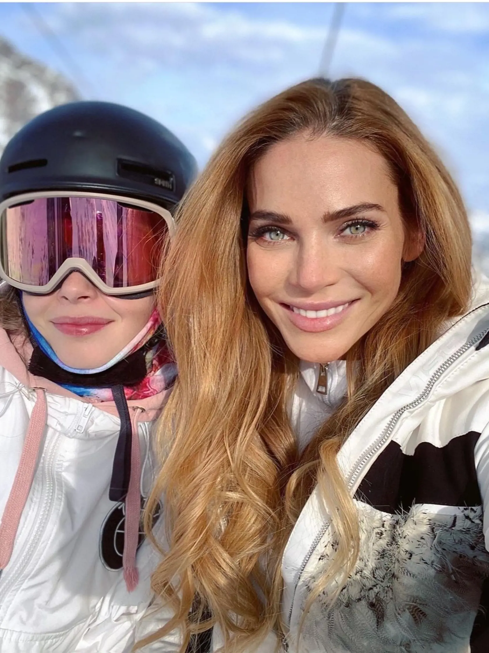Vanessa Volopichová je úspešná snoubordistka, ale jej kariéra je v ohrození.
