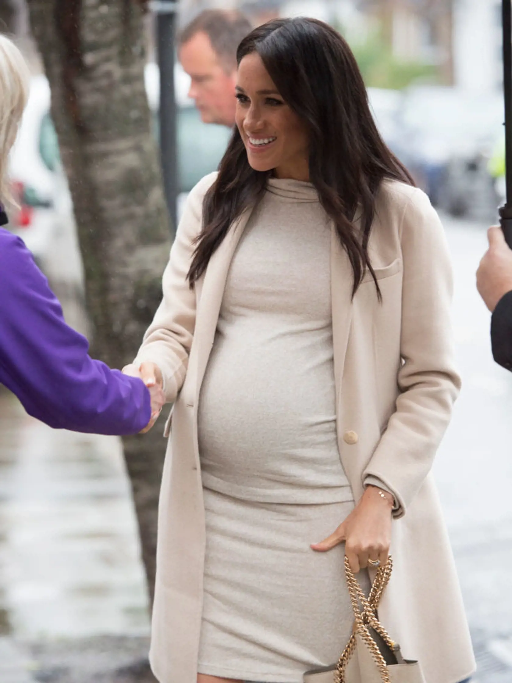 LONDON, ENGLAND - JANUARY 16:  Meghan, the Duchess of Sussex meets a Jack Russell called "Minnie" during her visit to the Mayhew, an animal welfare charity on January 16, 2019 in London, England. This will be Her Royal Highnesses first official visit to Mayhew in her new role as Patron. (Photo by Eddie Mulholland - WPA Pool/Getty Images)