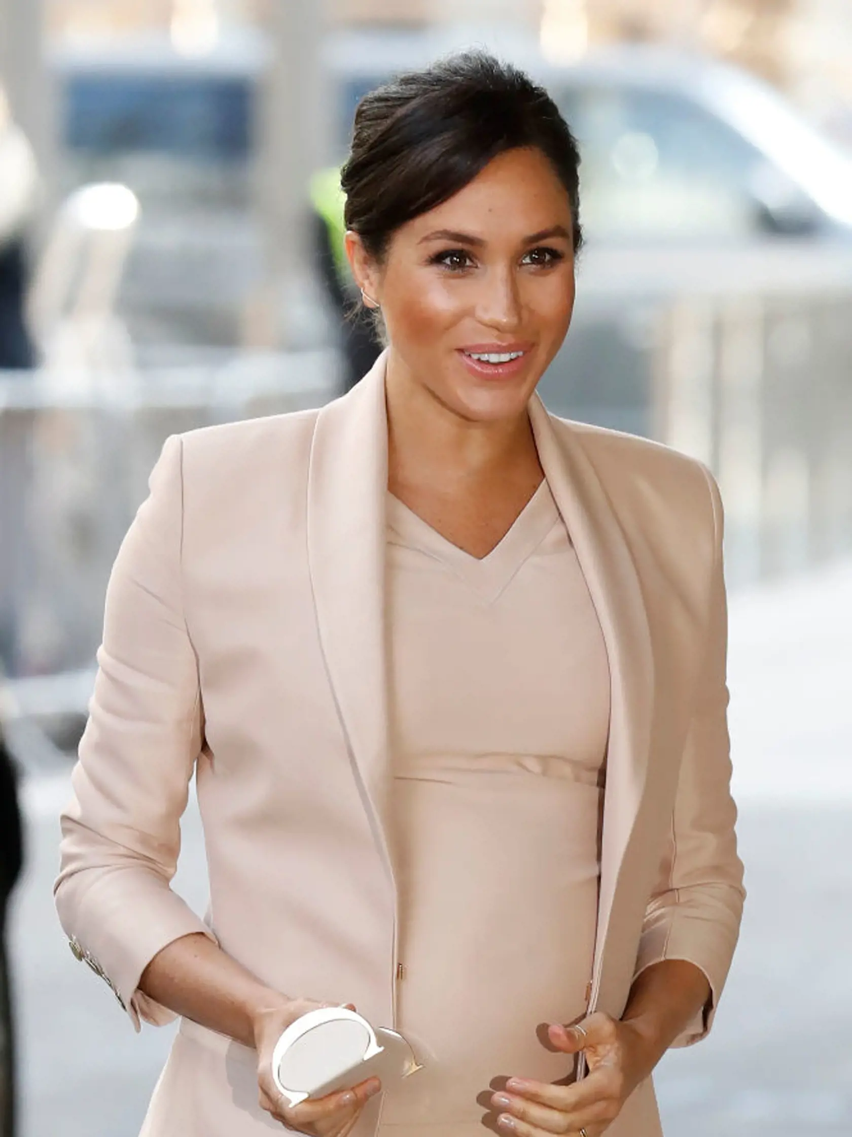 LONDON, ENGLAND - JANUARY 30:  Meghan, Duchess of Sussex arrives at The National Theatre on January 30, 2019 in London, England. Earlier this month The Duchess was announced as Patron of the National Theatre, one of two Patronages passed on by Her Majesty The Queen. (Photo by Chris Jackson/Getty Images)