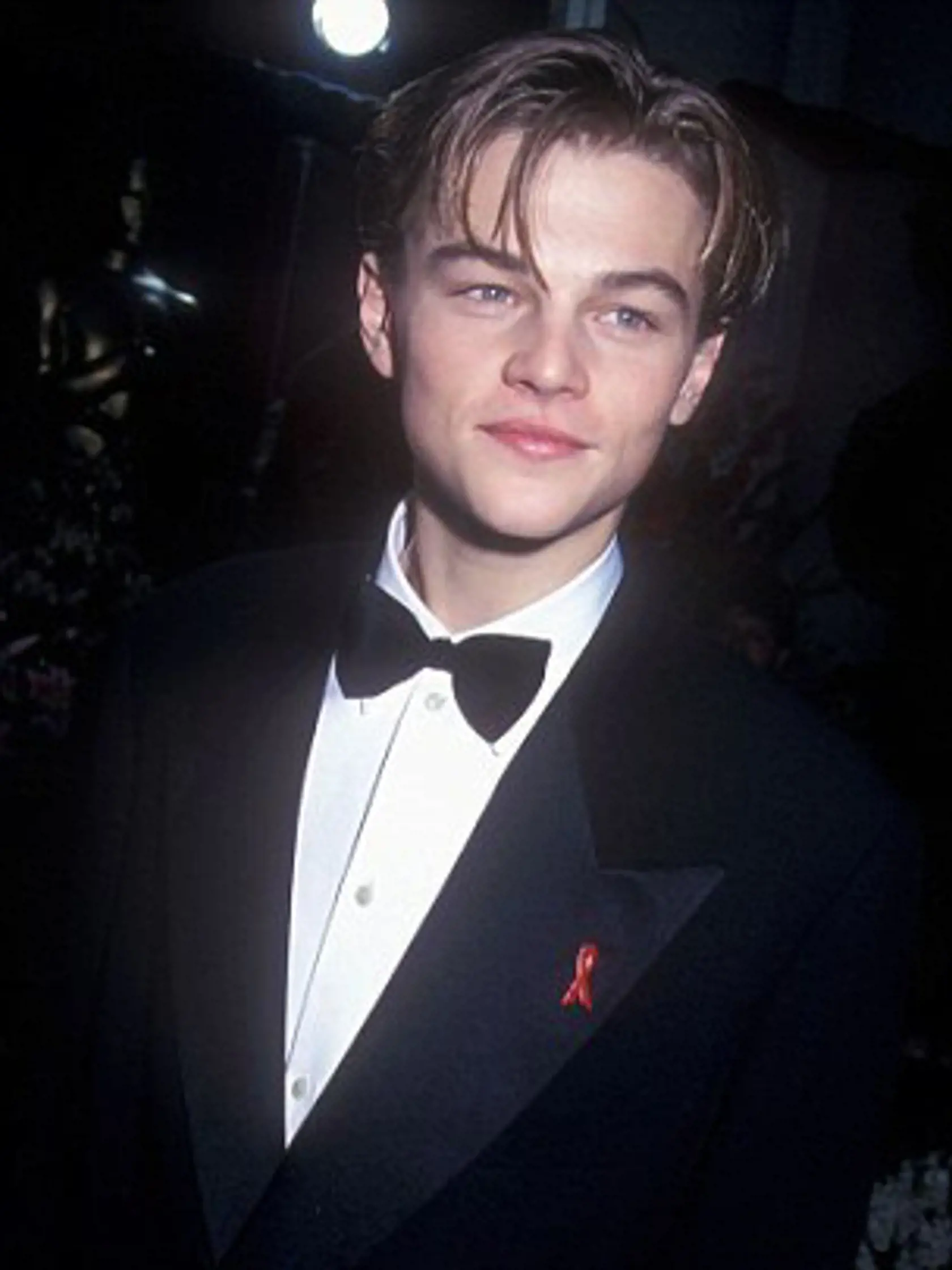 Leonardo DiCaprio počas oscarového večera v roku 1994, kde ho prvýkrát nominovali.