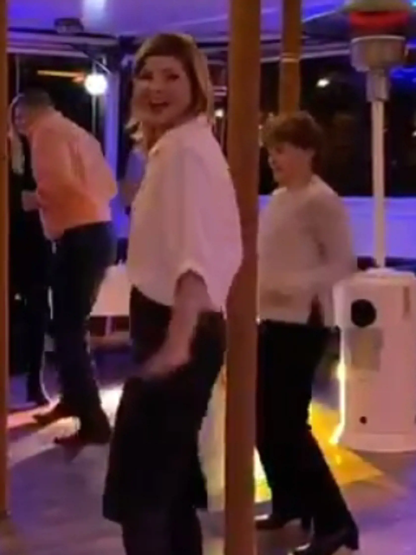 Som parketová levica: Soňa Müllerová to roztočila spolu s dcérou Emou.