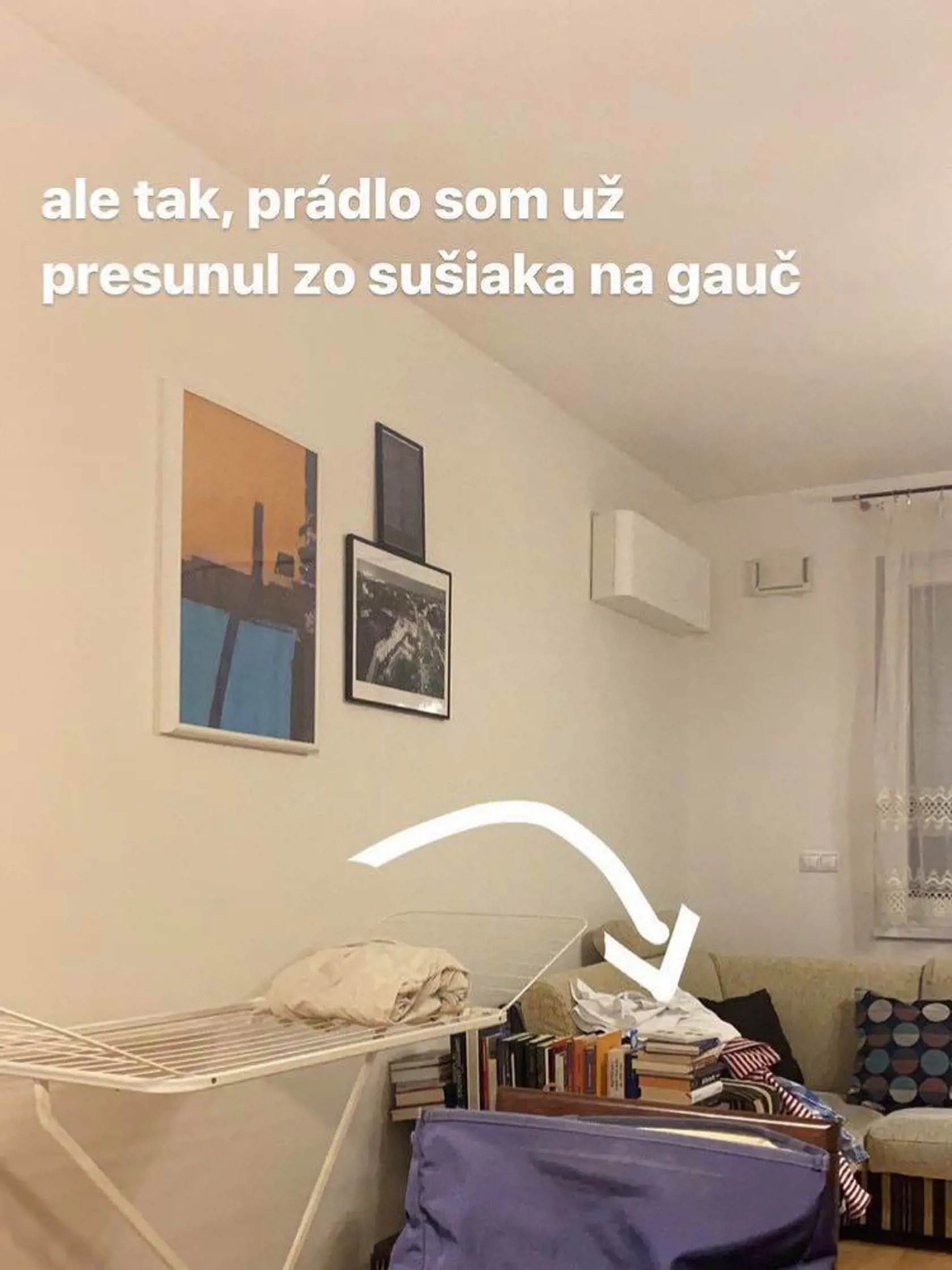 Juraj Šeliga je skutočný muž činu! Na sociálne siete pravidelne postuje to, že domáce práce mu vôbec nesmrdia!