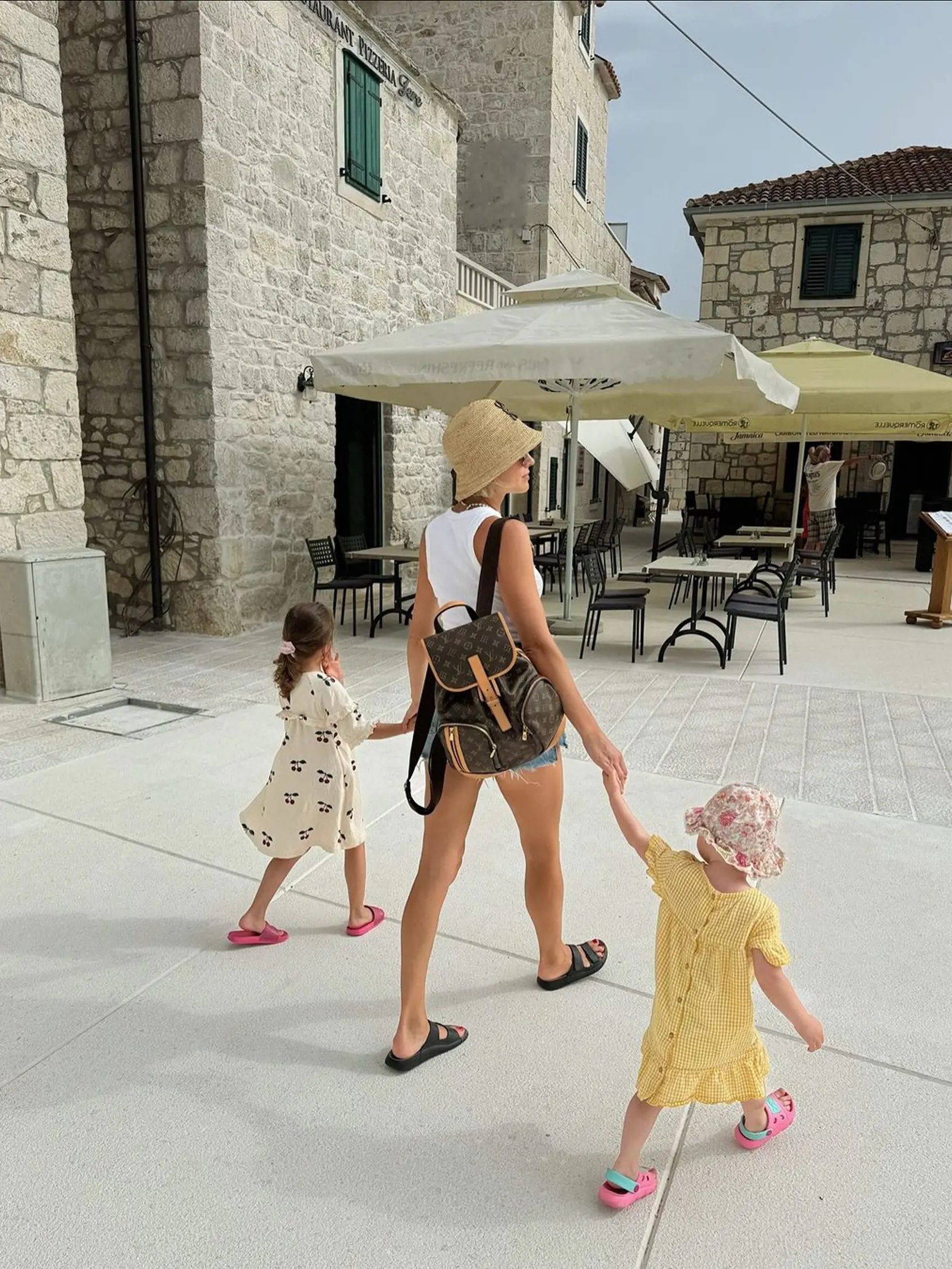 Ivanka so svojimi princeznami Bellou a Leiou