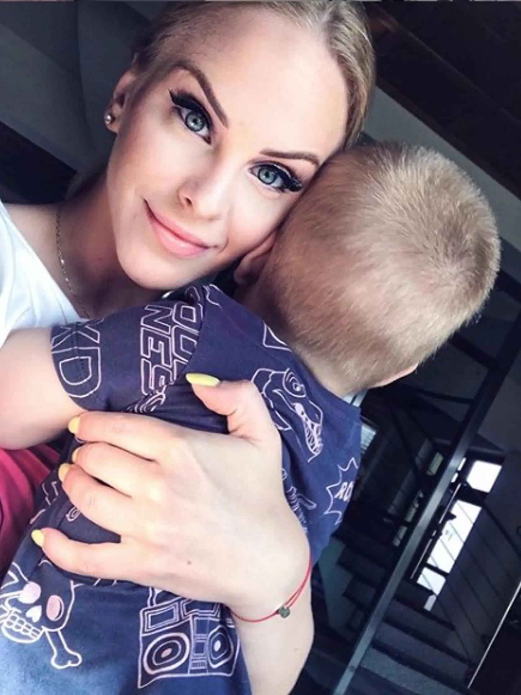 Barbora Balúchová s malým Alexandrom   