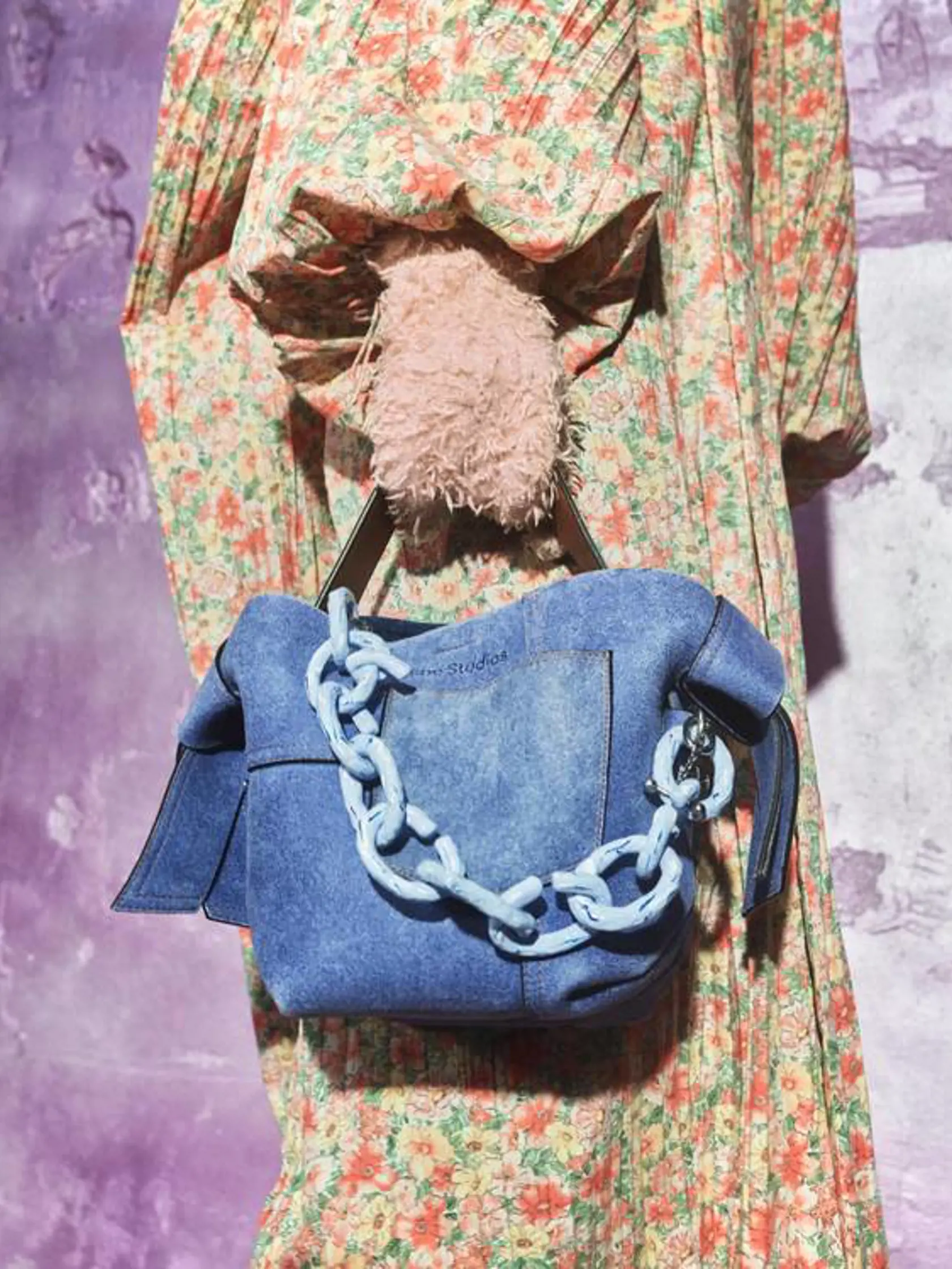 Acne Studios kolekcia jeseň/zima 2021/2022.