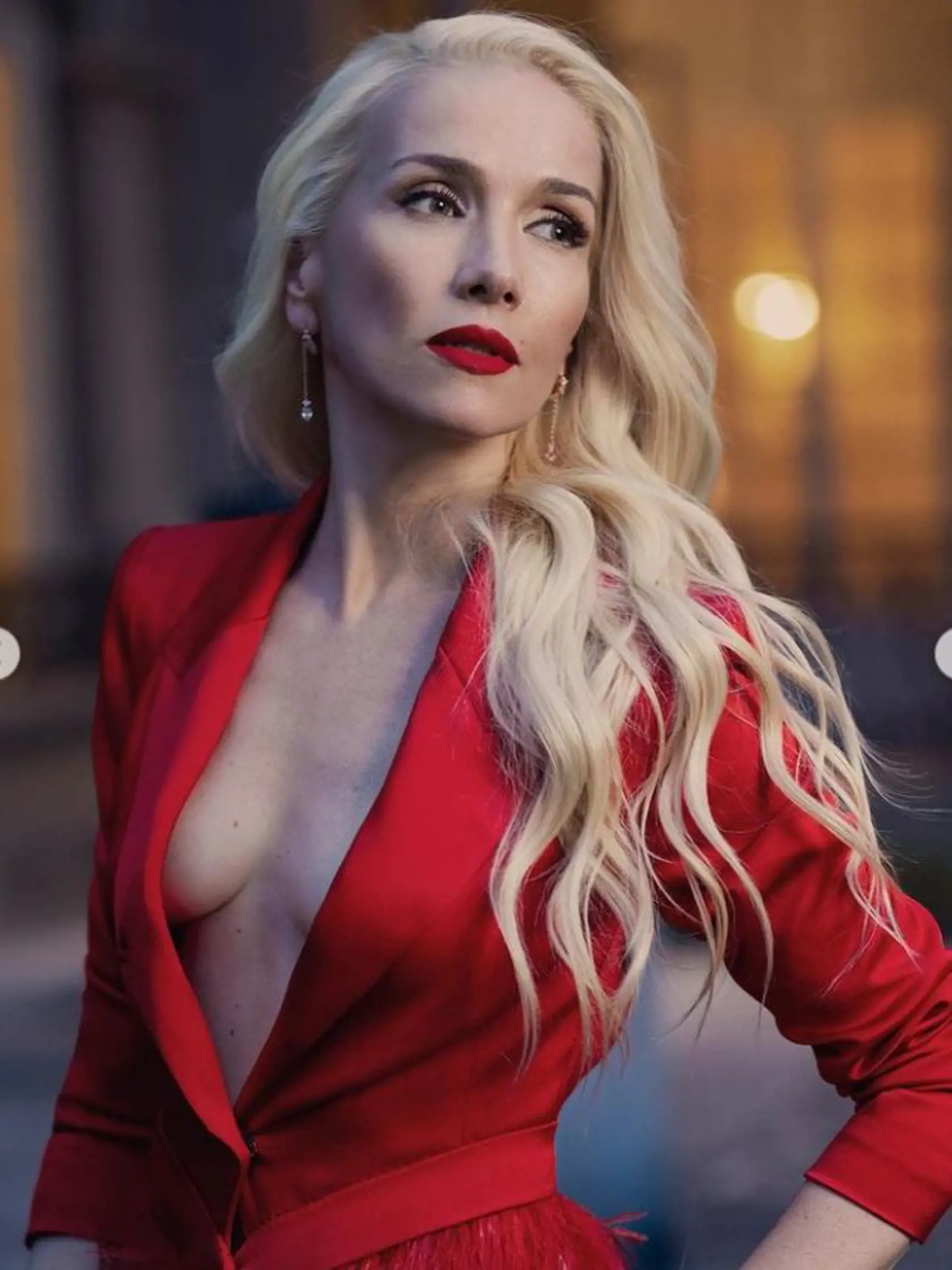 Natalia Oreiro z telenovely Divoký anjel je ako práva blondína.