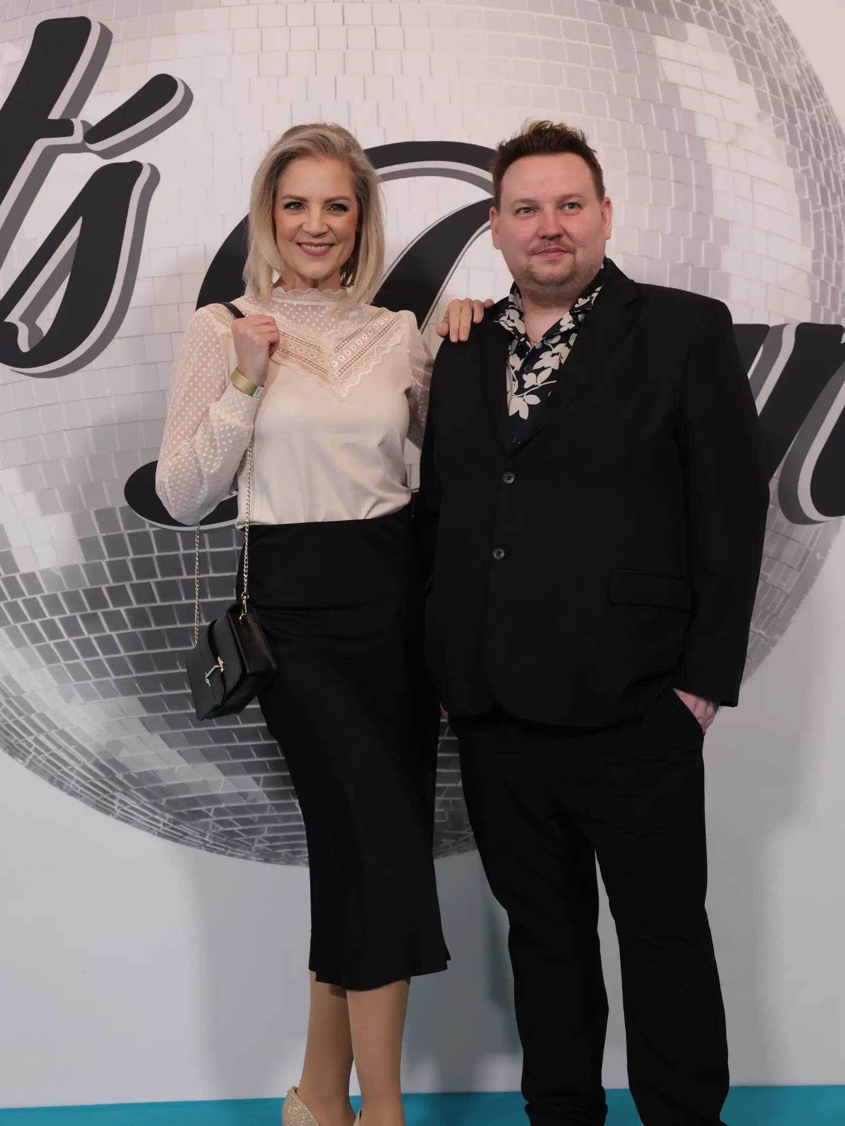 Prvé kolo desiatej série Let´s Dance. Barbora Chlebcová a profesionálny kaderník Onderej Grňa.