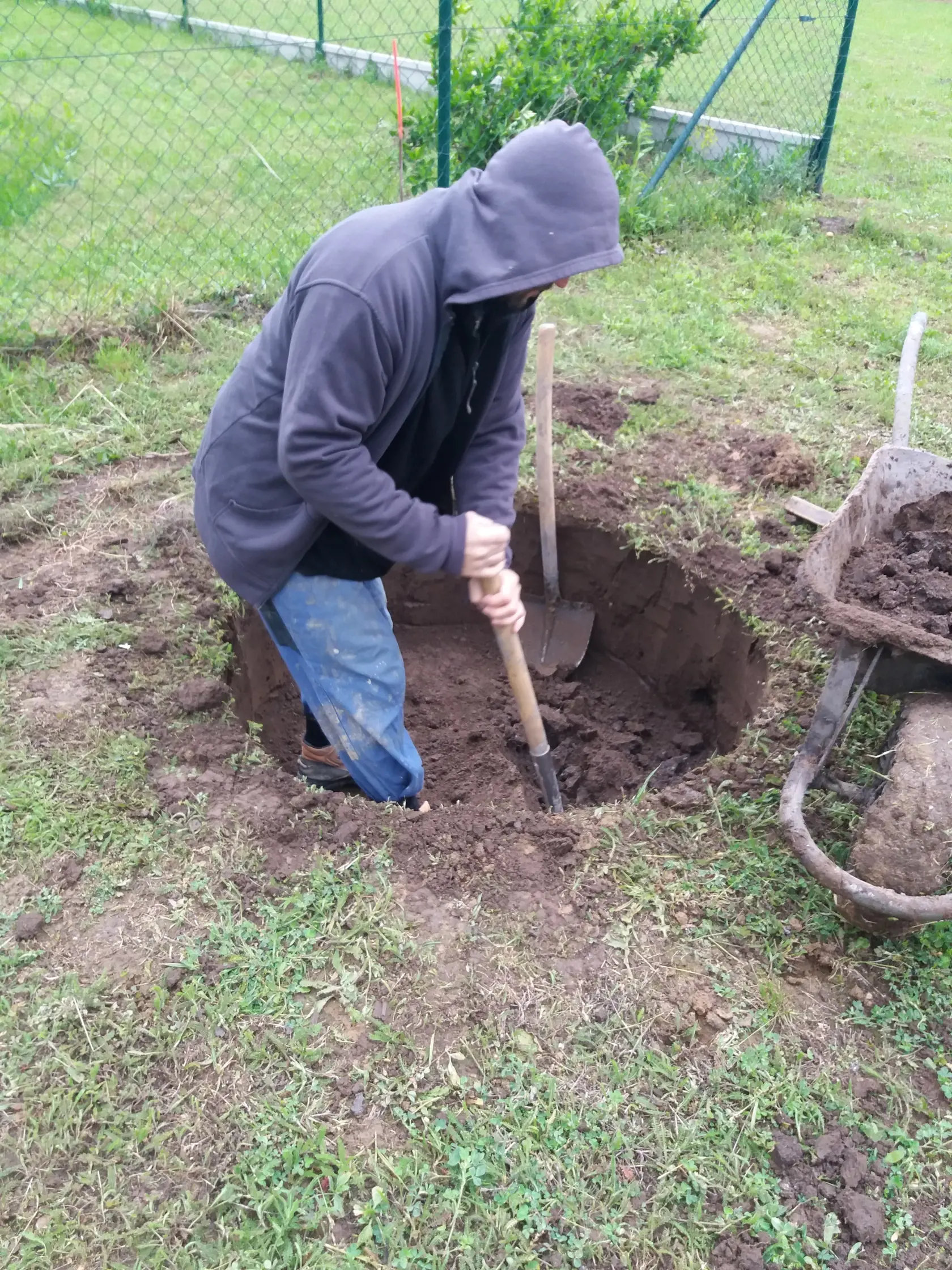 Miesto výkopu určuje prútikár alebo si ho určí zadávateľ práce.