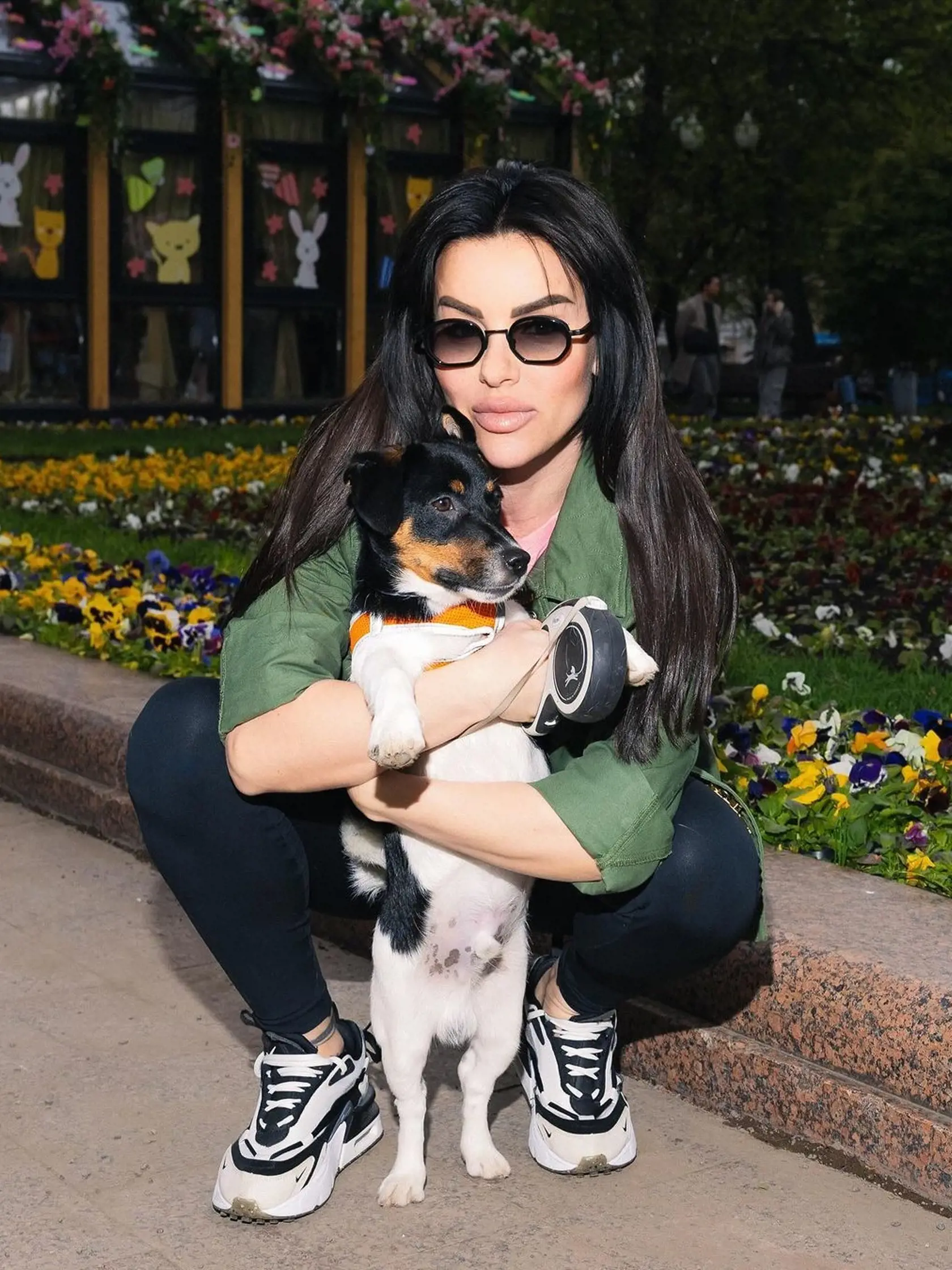 Julia Volkova sa na seba už nepodobá.