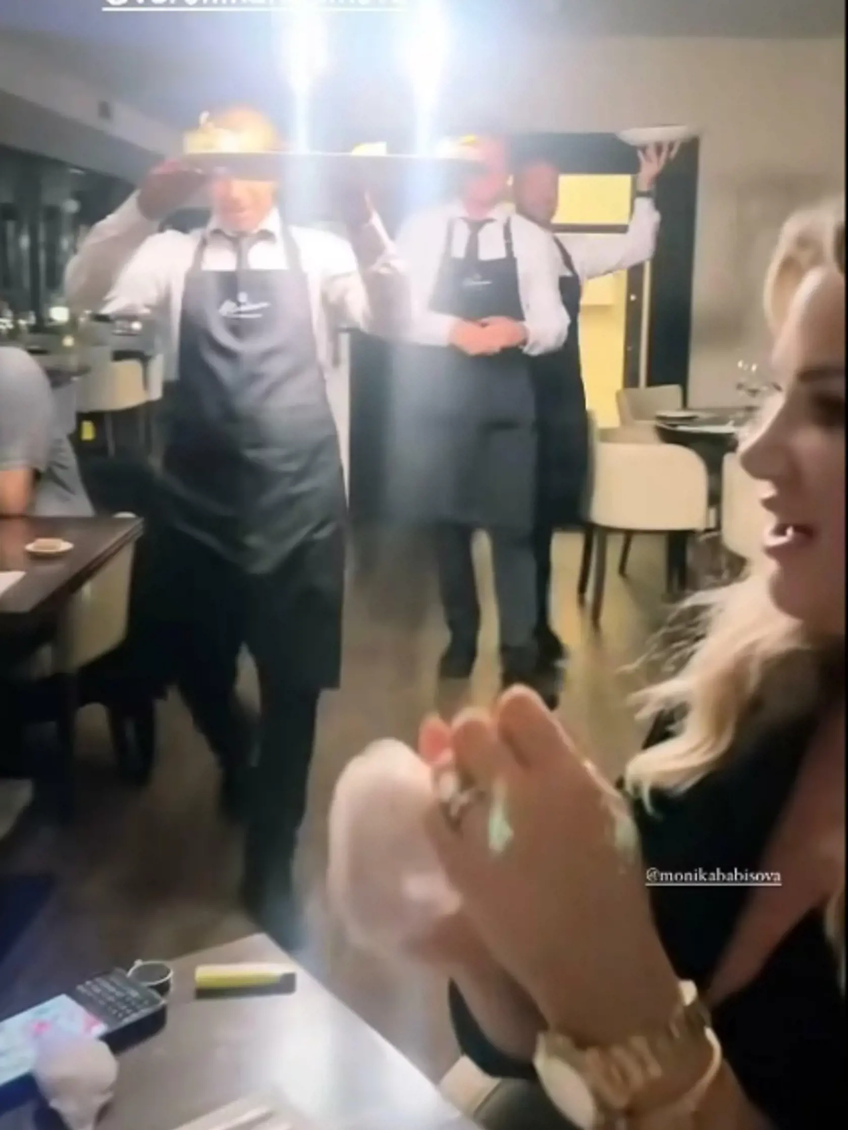 Takto sa Monika odviazala na svojej oslave.