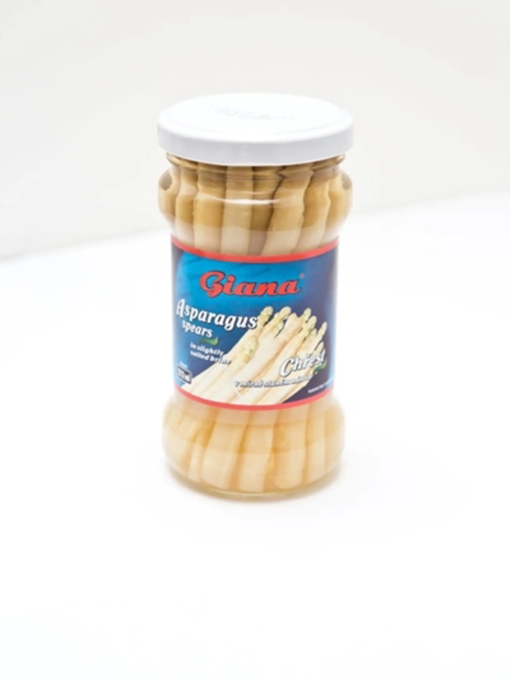 Špargľa v mierne slanom náleve (Giana)