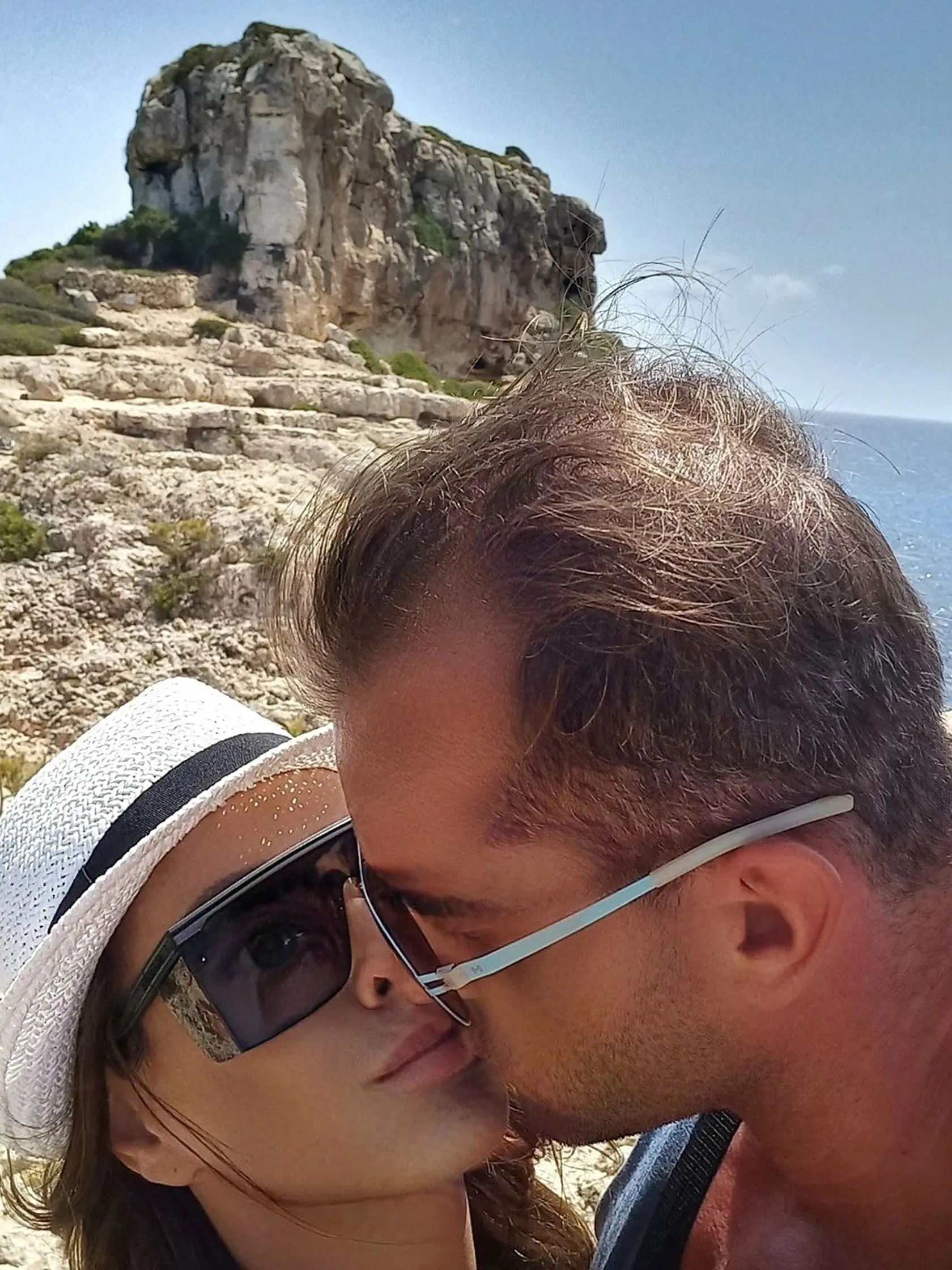 Zora Czoborová si v lete užíva na cestách po Južnej Európe, ale nezaháľa ani pracovne. Trénuje zákazníčky na letných zájazdových fitness pobytoch.