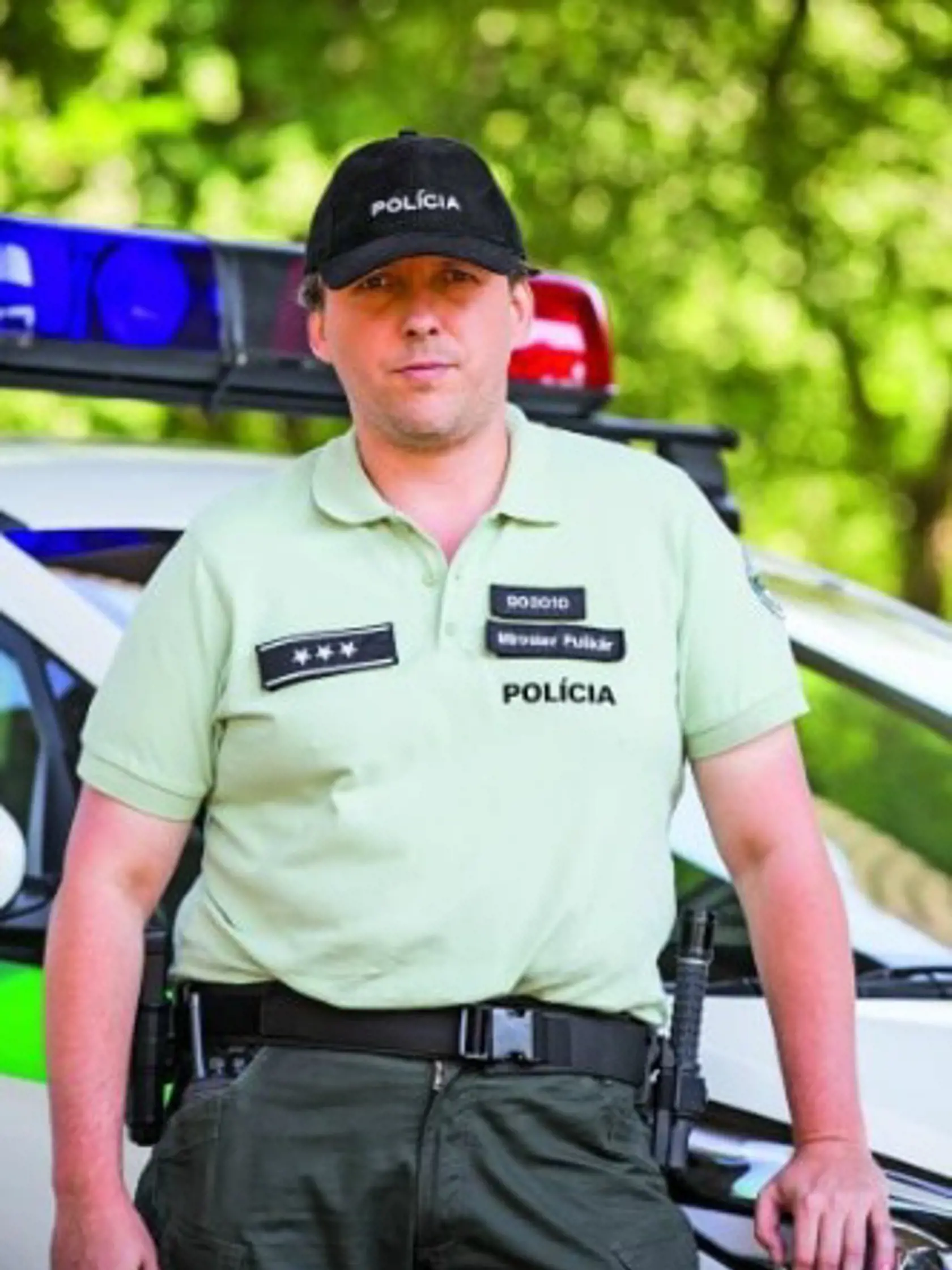 Miroslav Málek ako nadpráporčík M. Puškár.