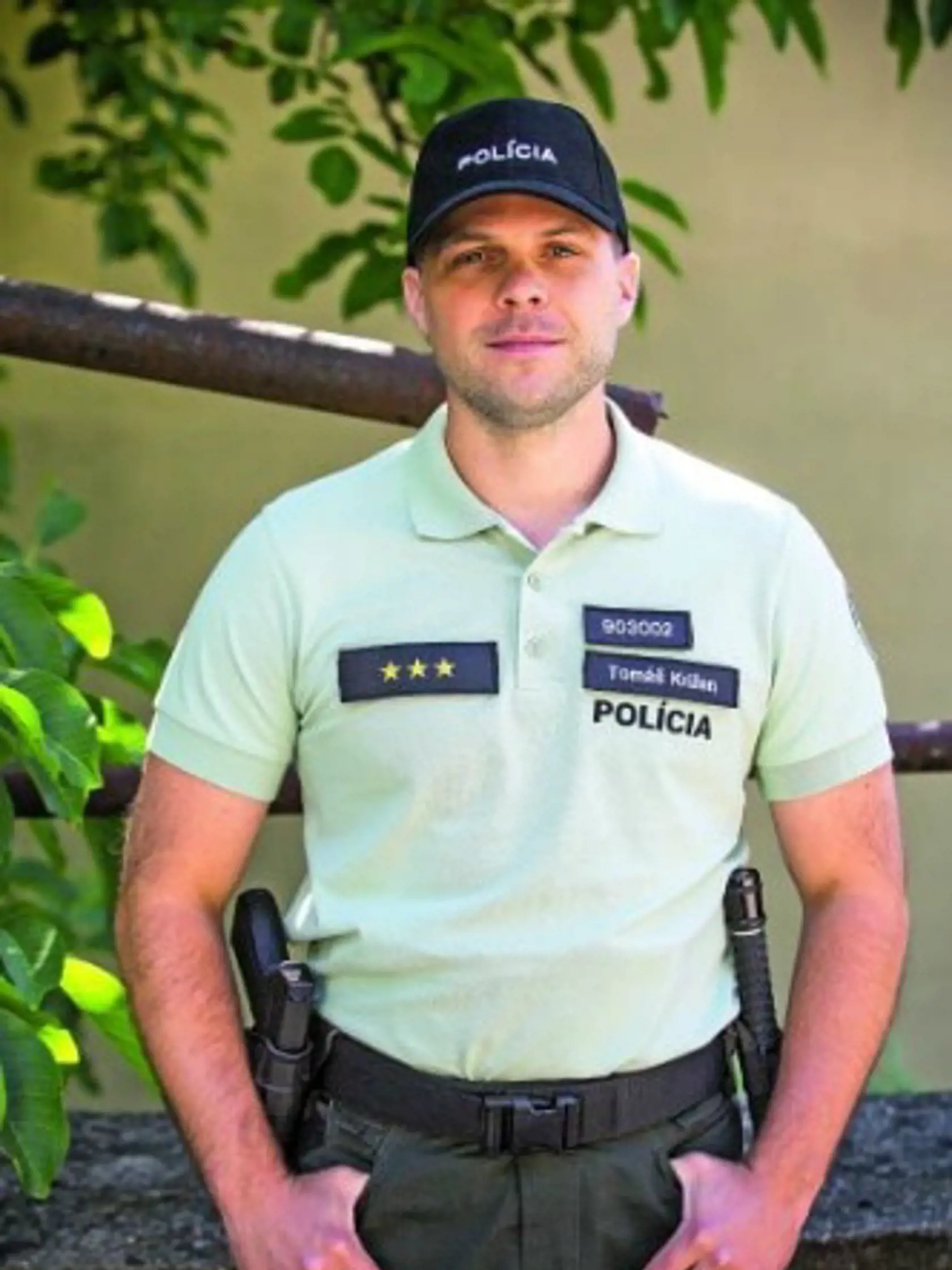 Tomáš Horváth ako nadporučík T. Križan.